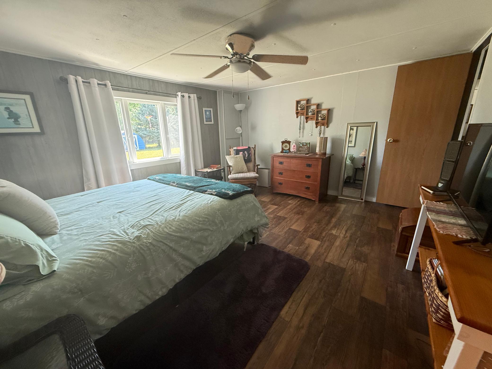 710 3rd Street W Property Photo 21