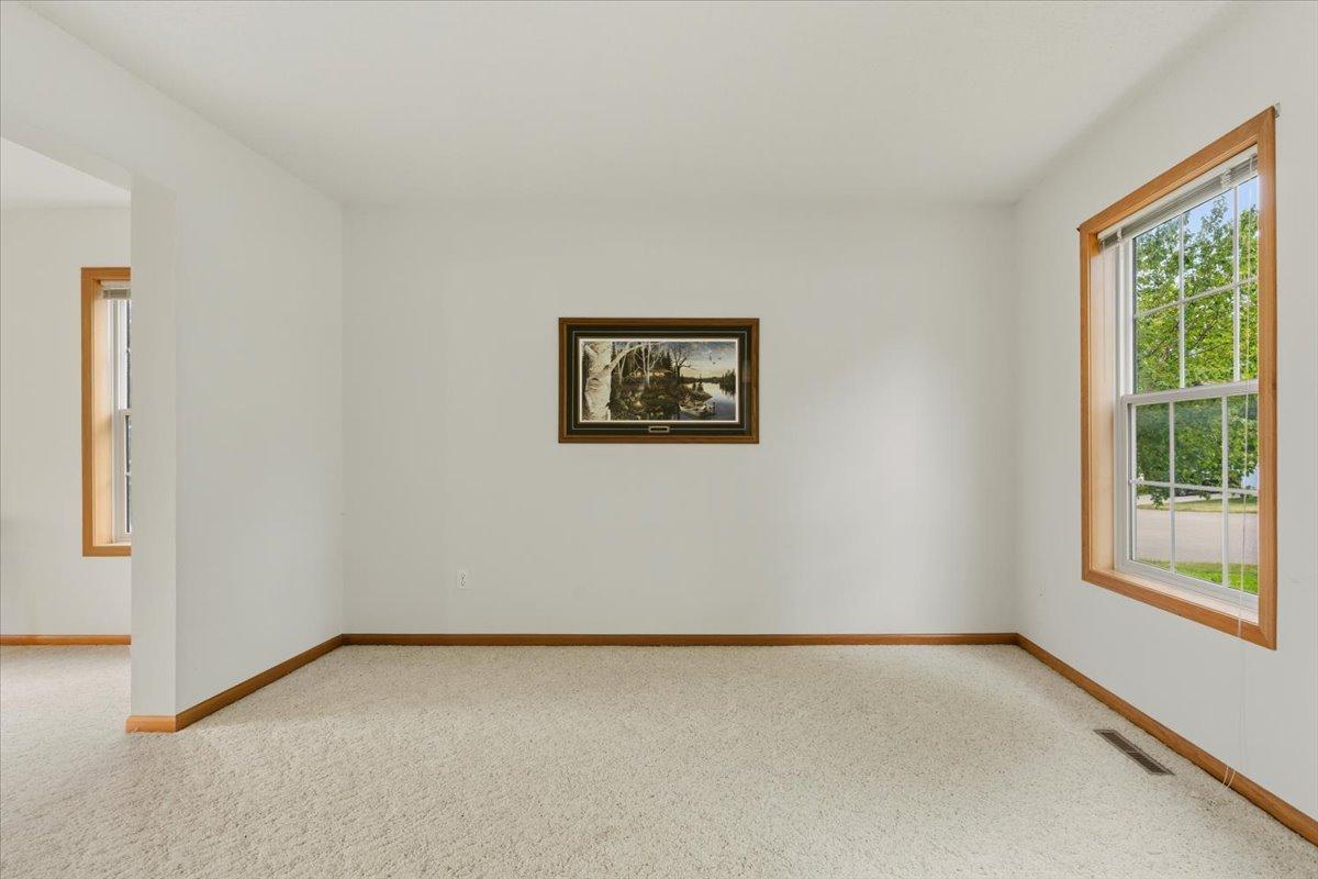 931 Sterling Street S Property Photo 15