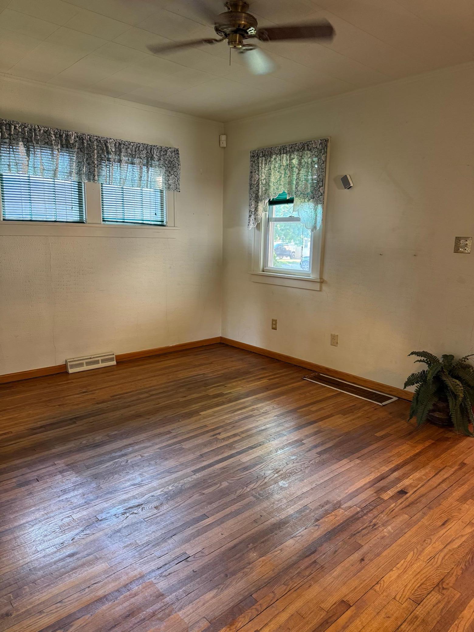 1409 6th Avenue Nw Property Photo 4