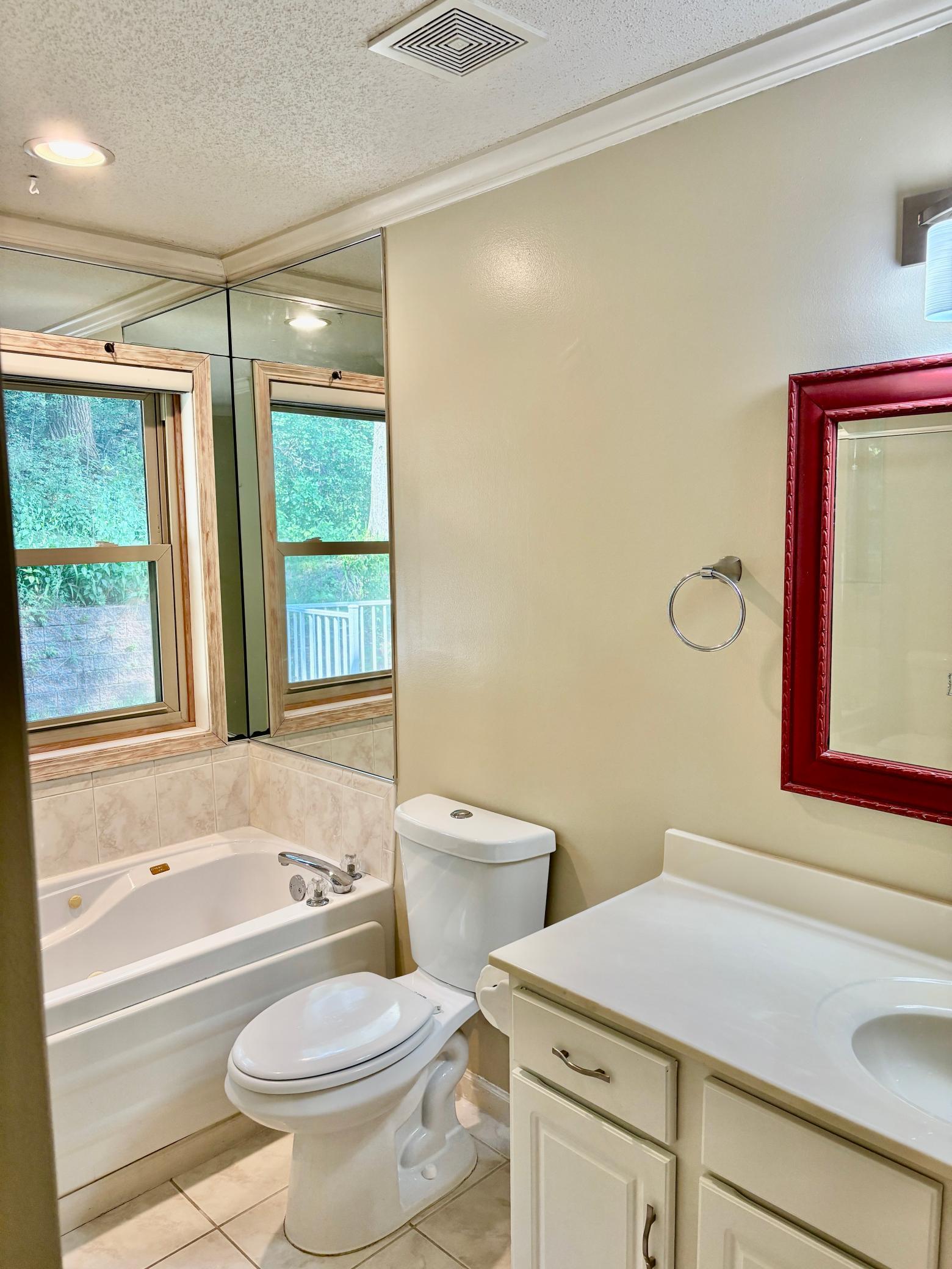 901 Oakwood Heights Circle 7 Property Photo 14