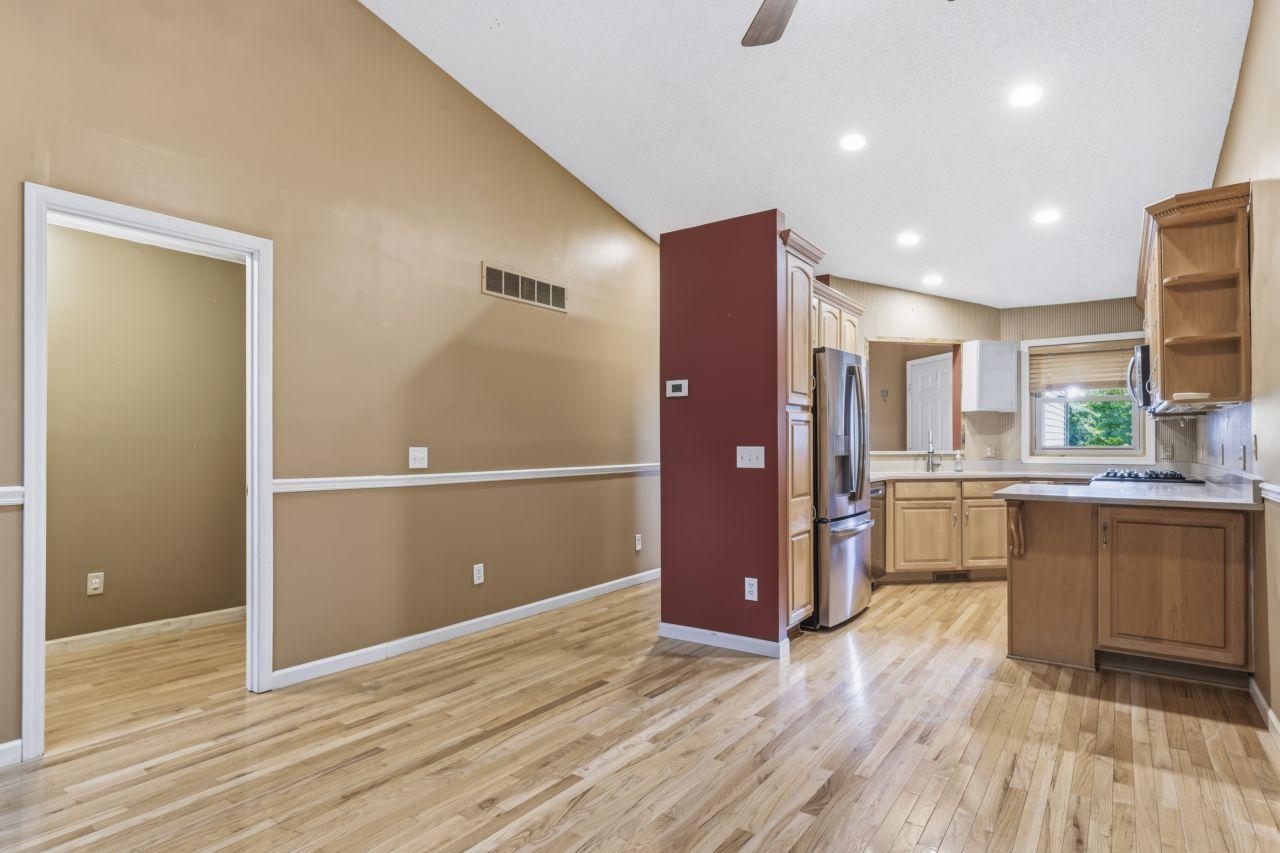 901 Oakwood Heights Circle 7 Property Photo 18