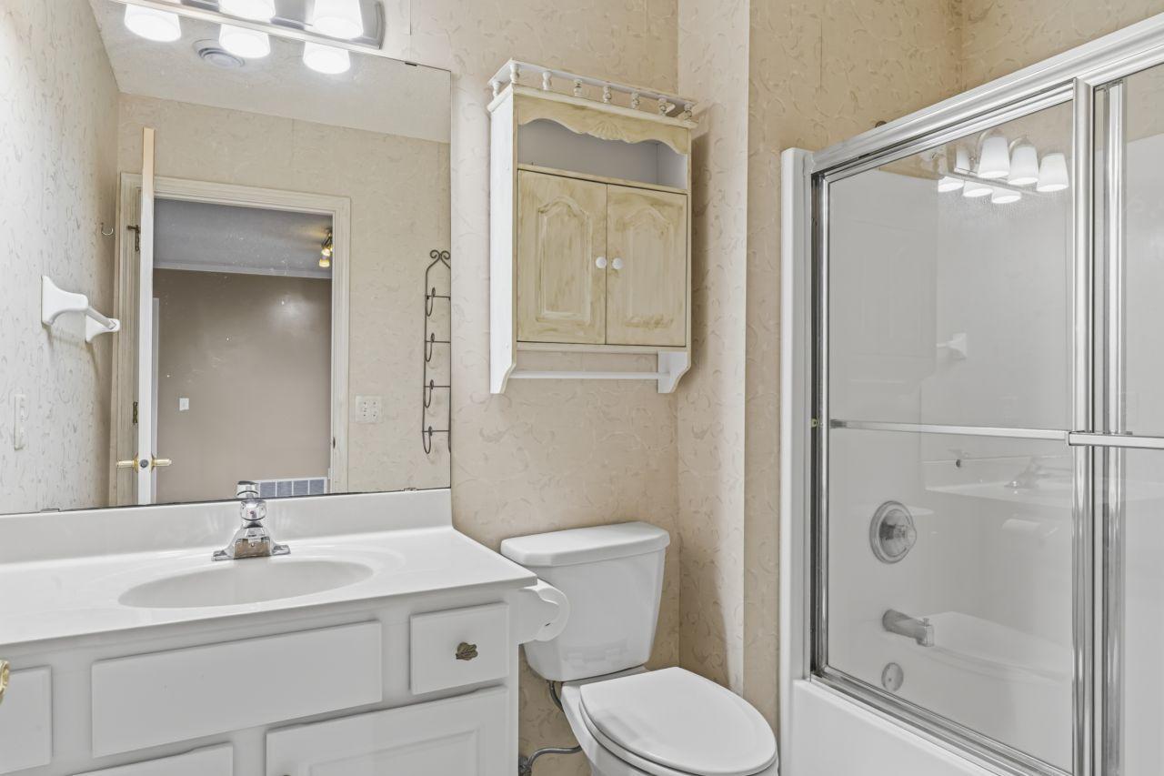 901 Oakwood Heights Circle 7 Property Photo 21
