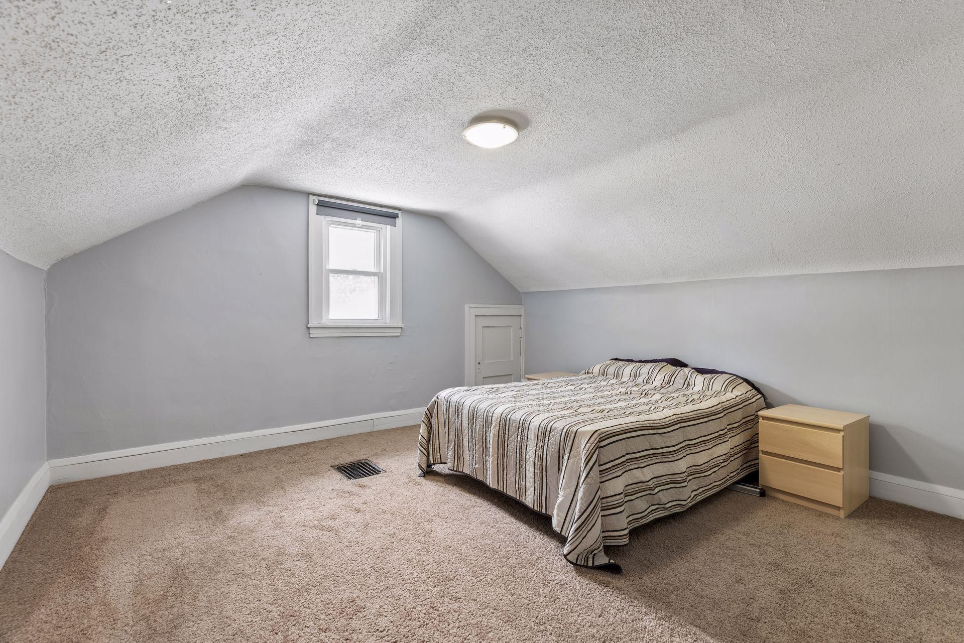 4248 Park Avenue Property Photo 7