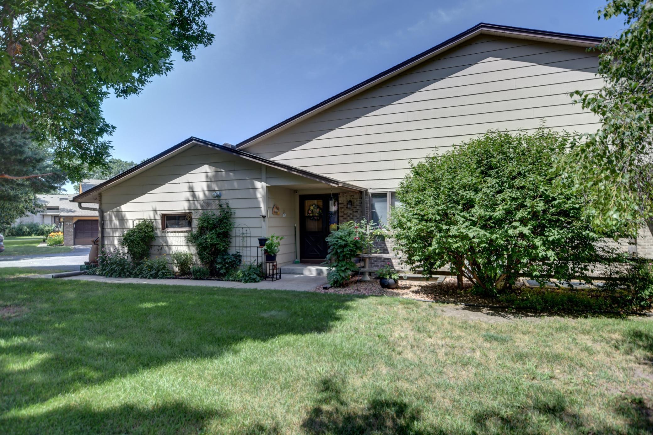 1539 Pheasantwood Trail Property Photo 1