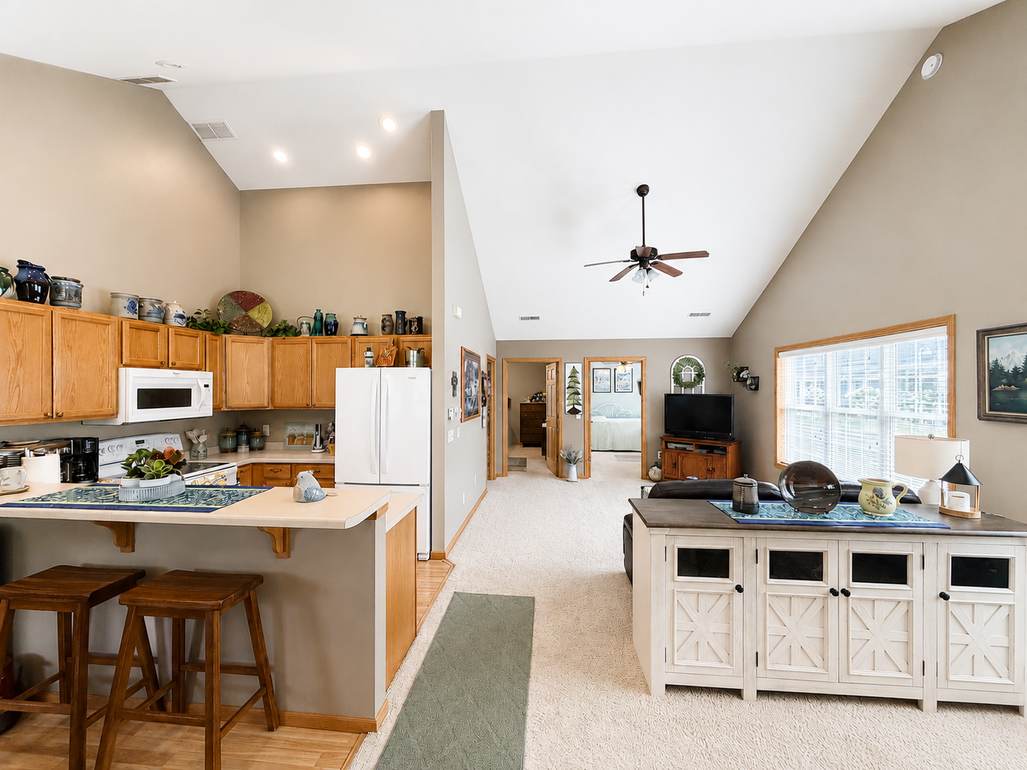 65 College Road Property Photo 7
