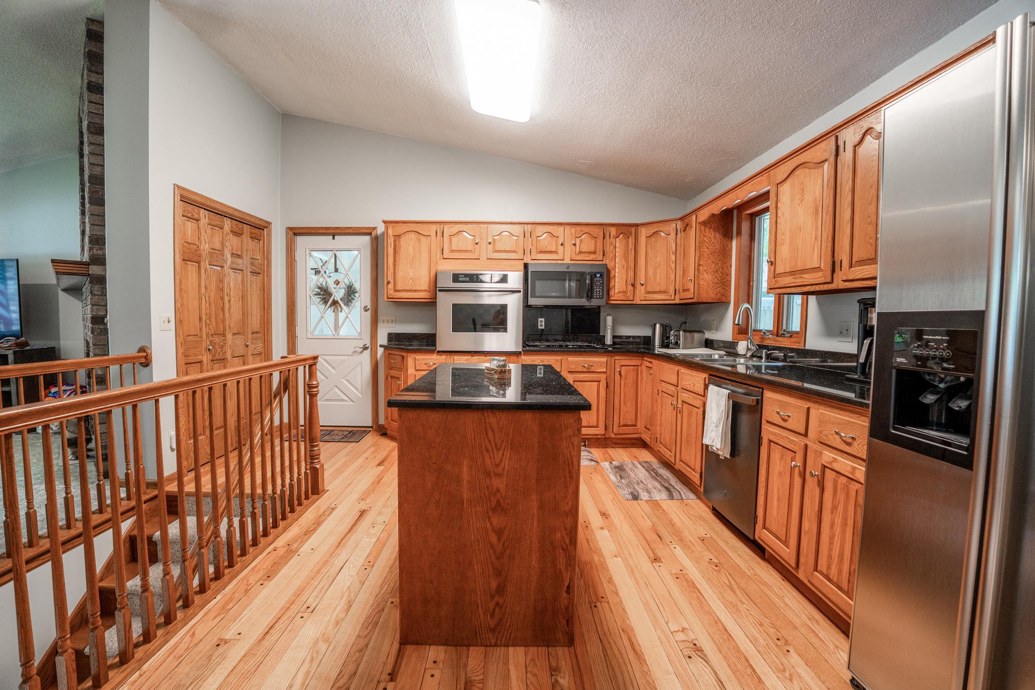 905 Johanna Avenue Property Photo 7