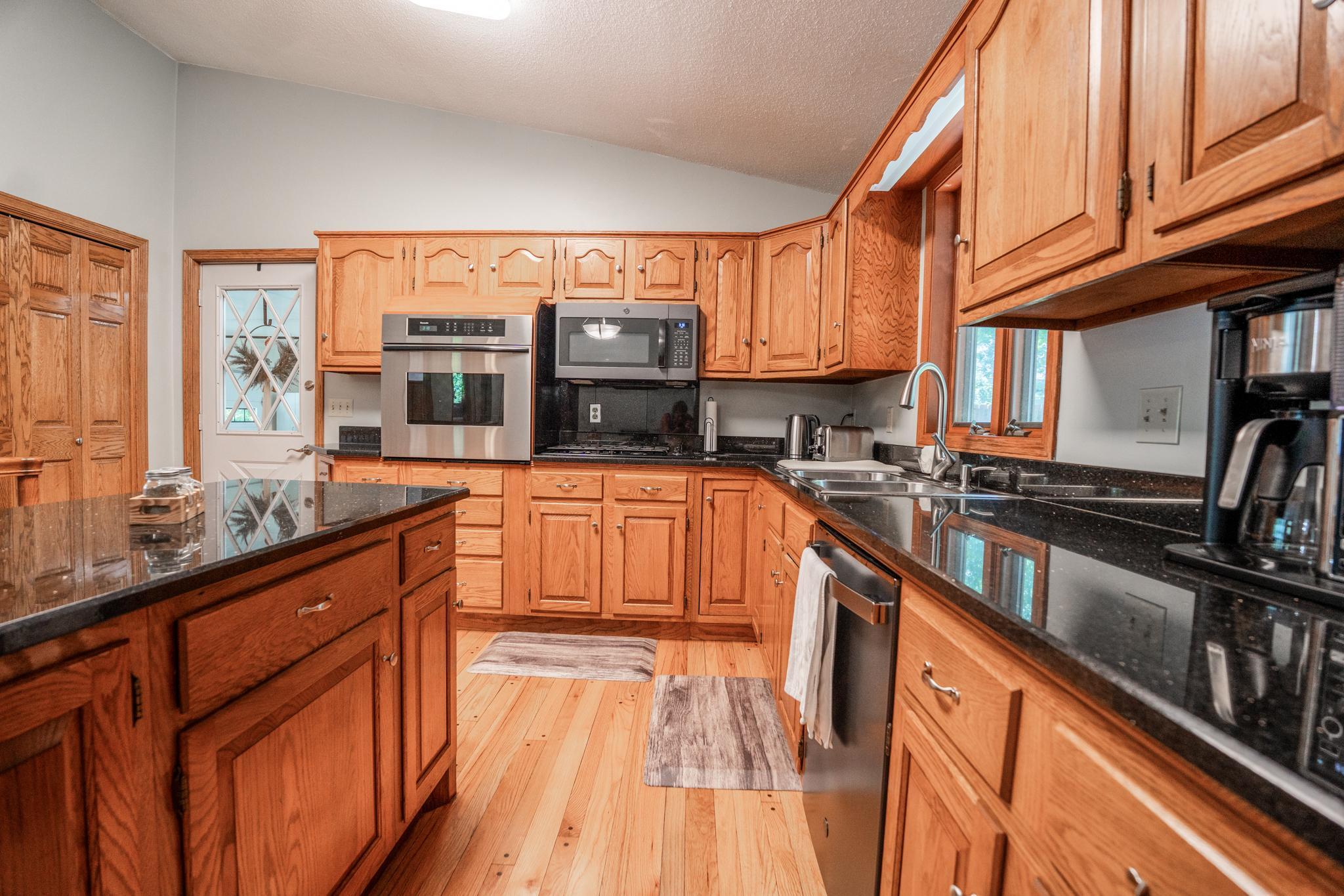 905 Johanna Avenue Property Photo 11