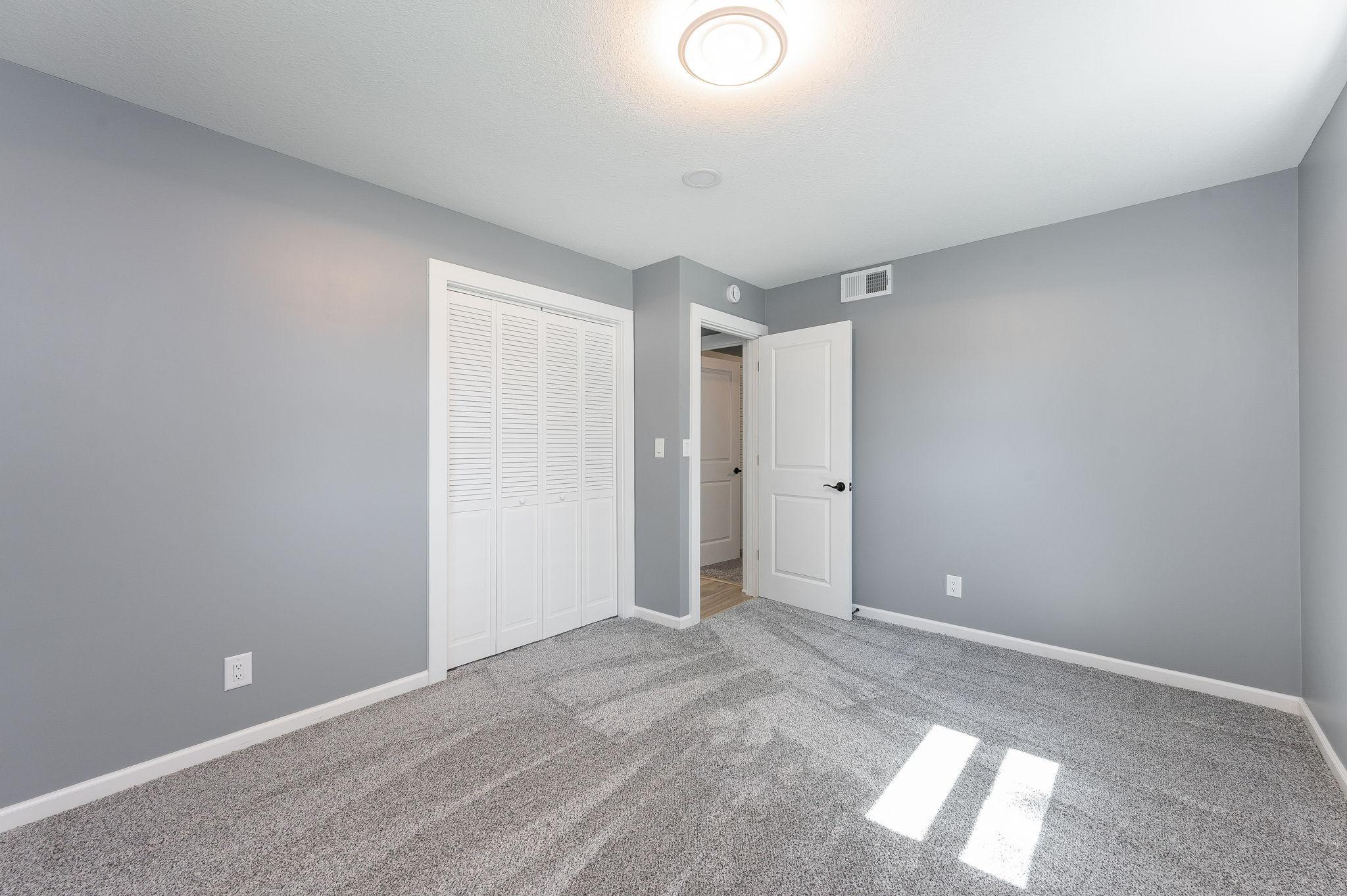300 Viking Drive Property Photo 19