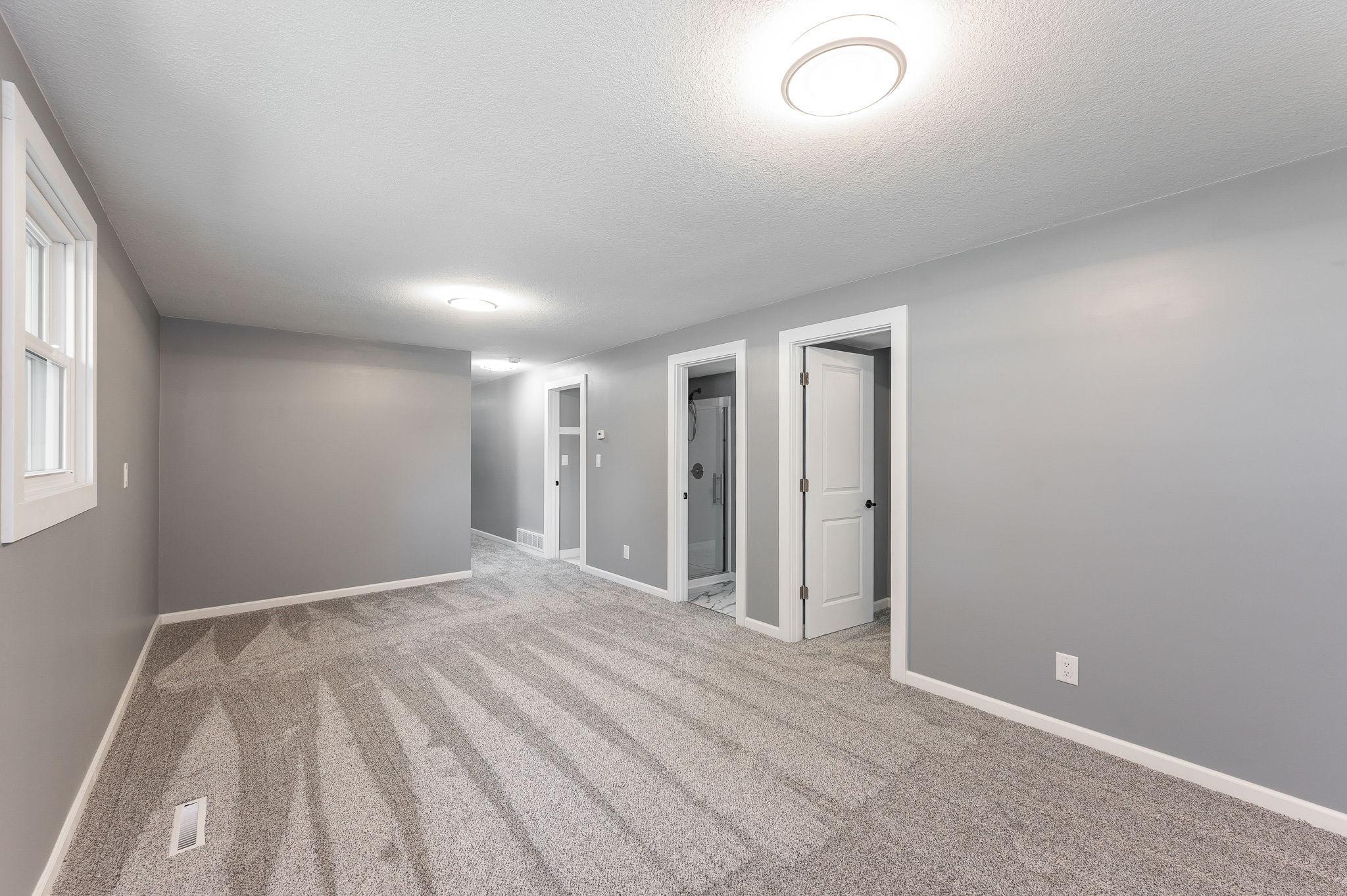 300 Viking Drive Property Photo 27