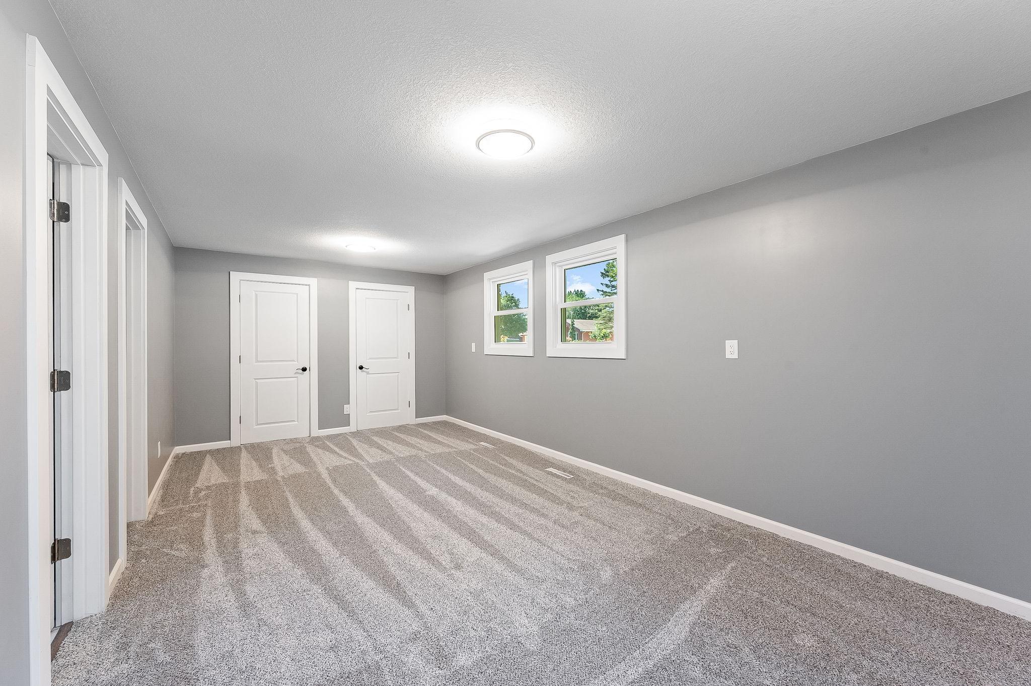 300 Viking Drive Property Photo 28
