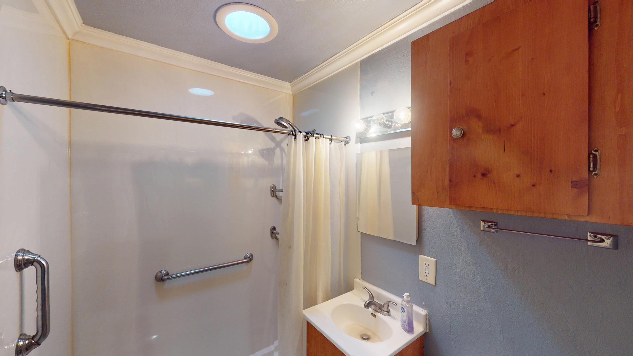 2907 South Avenue Property Photo 21