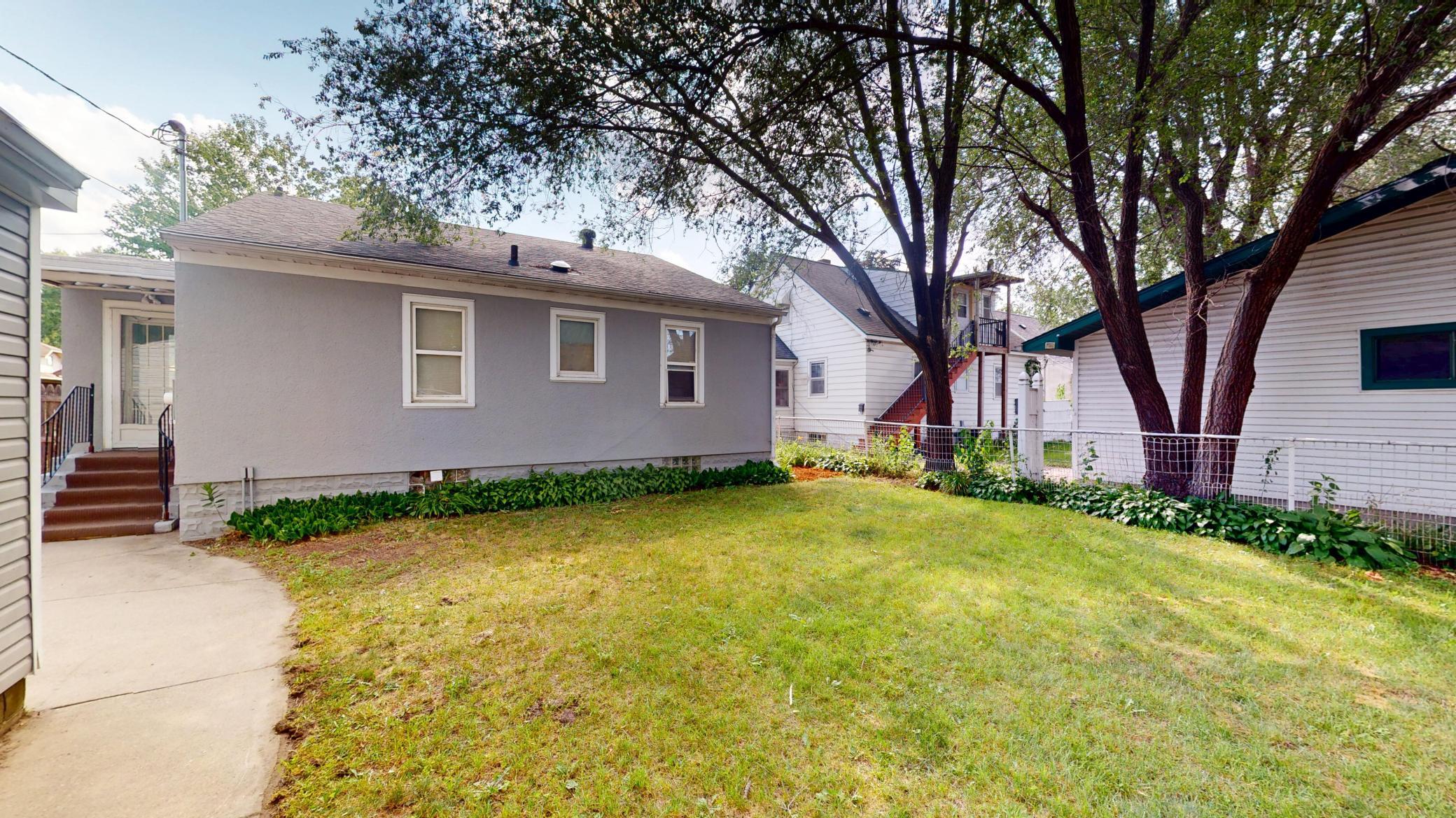 2907 South Avenue Property Photo 31