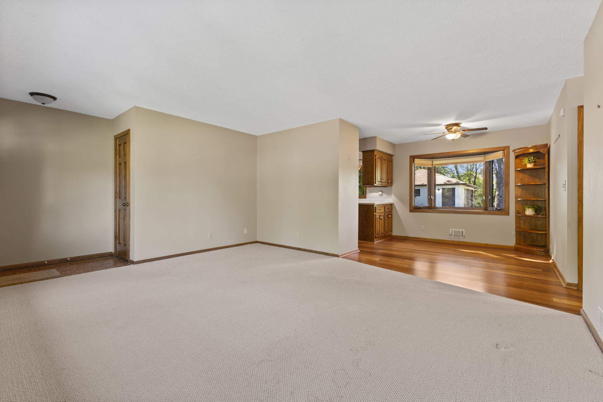6740 4th Street Ne Property Photo 9