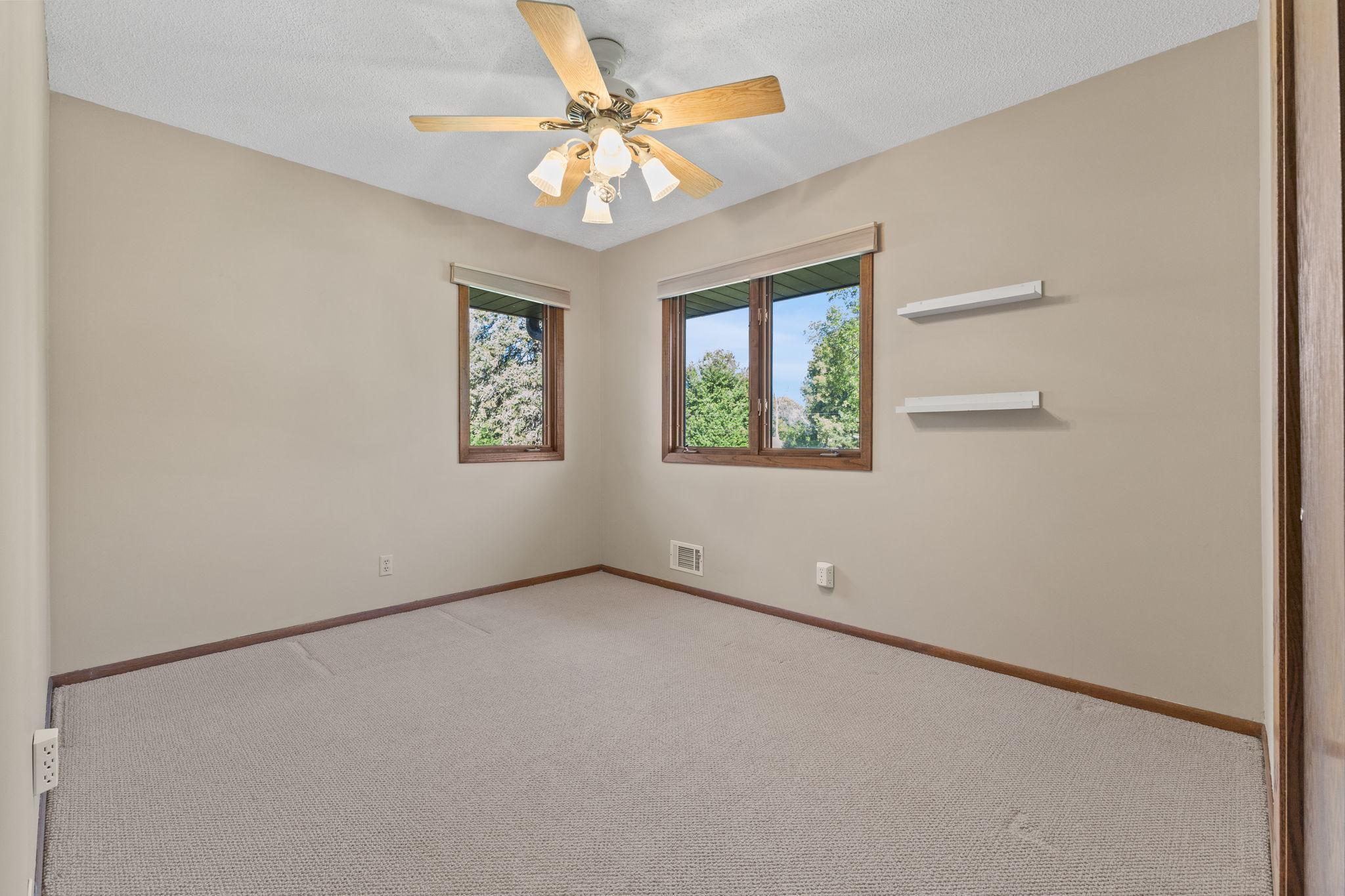 6740 4th Street Ne Property Photo 19