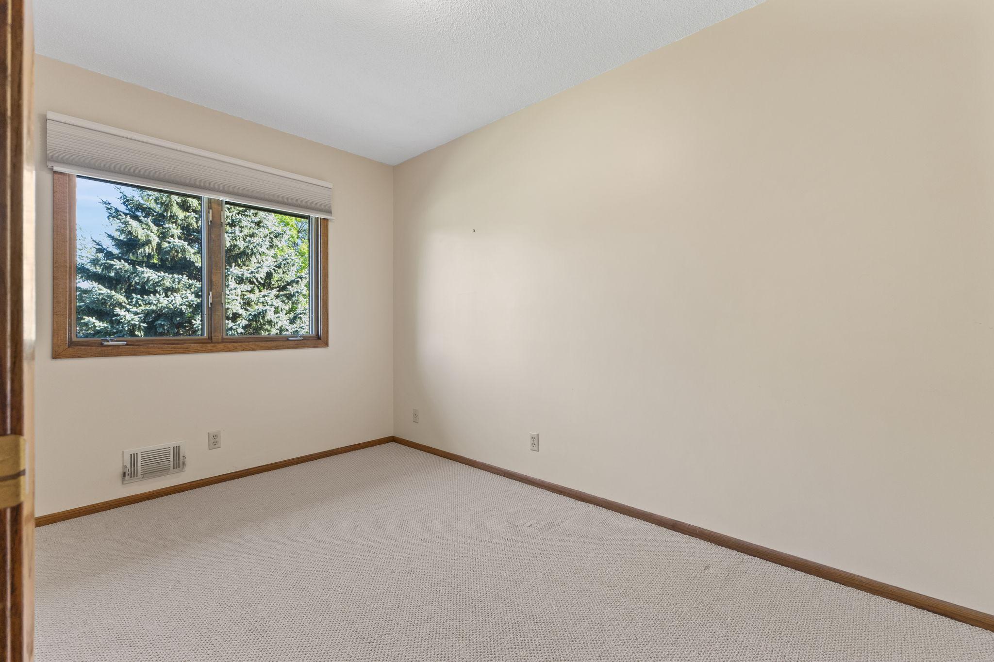 6740 4th Street Ne Property Photo 20