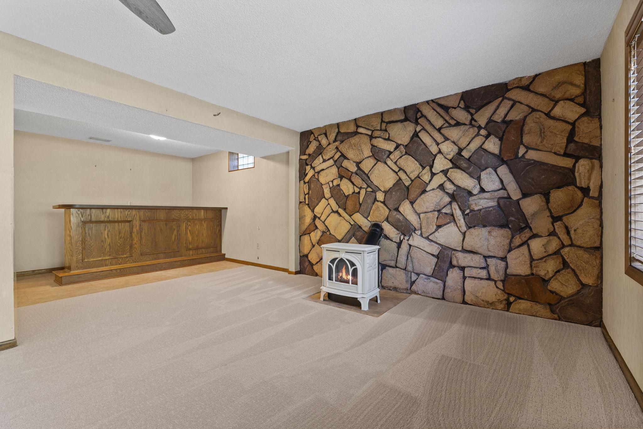6740 4th Street Ne Property Photo 26