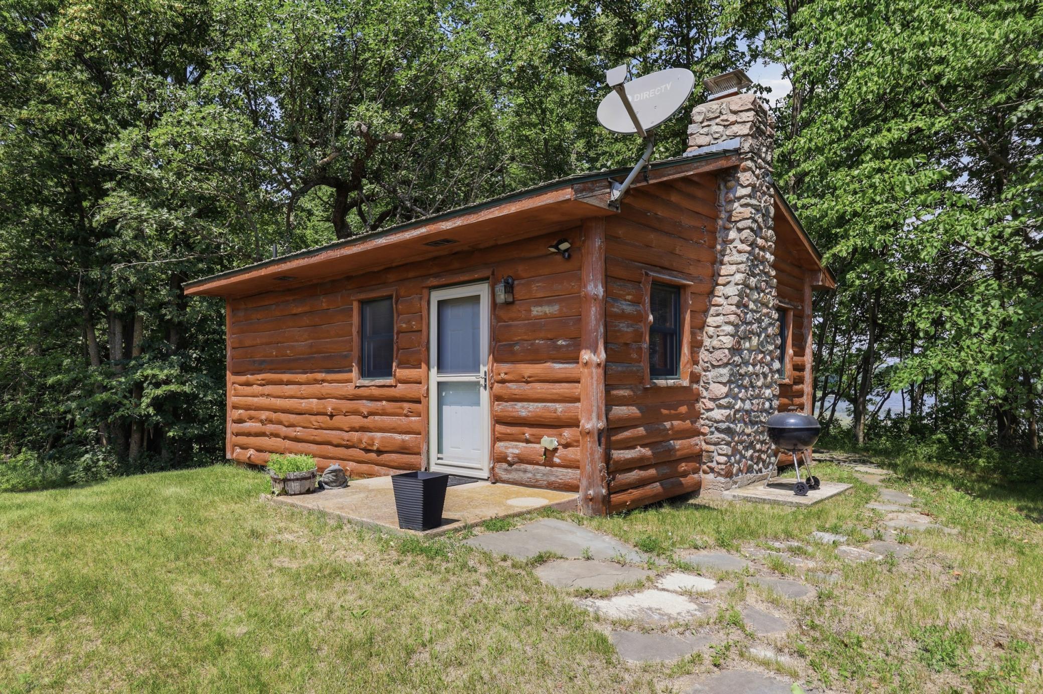 20705 W Toad Lake Drive Property Photo 5