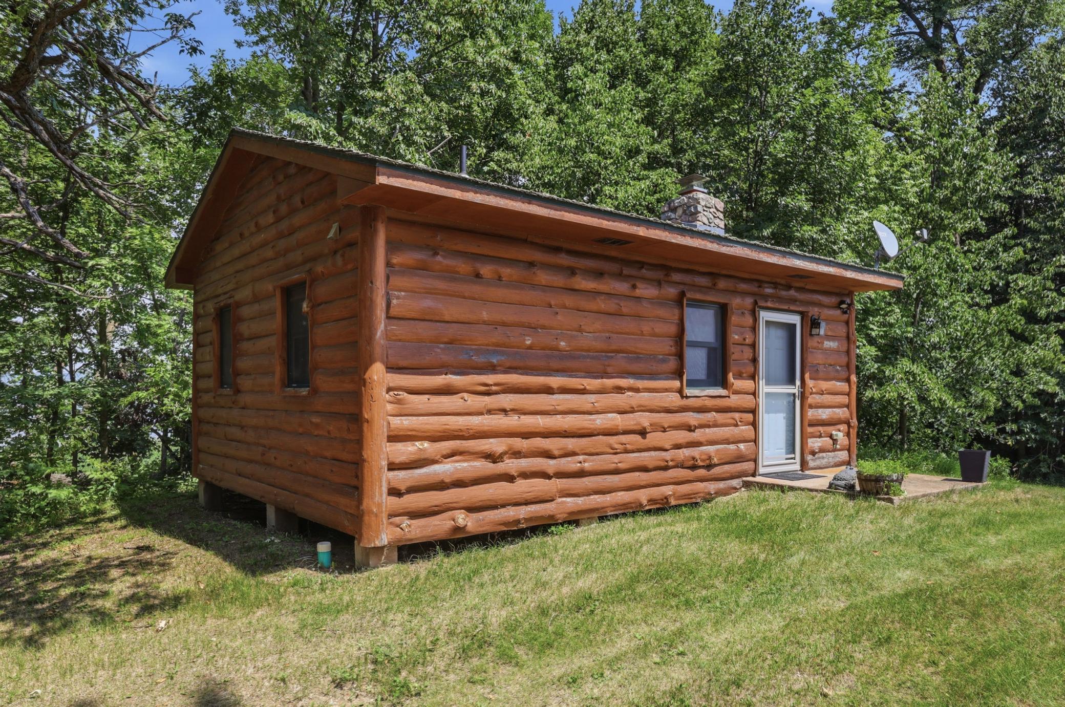 20705 W Toad Lake Drive Property Photo 6