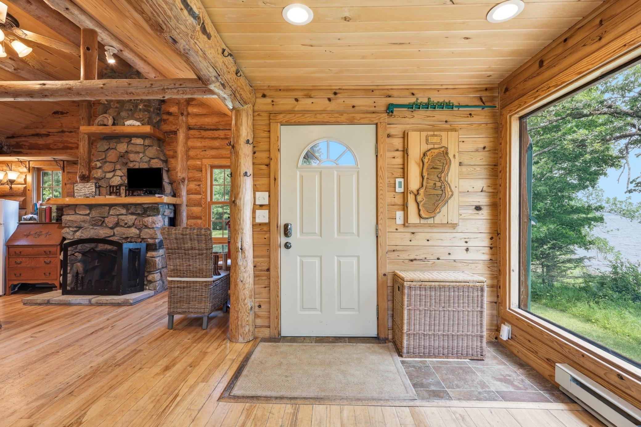 20705 W Toad Lake Drive Property Photo 23