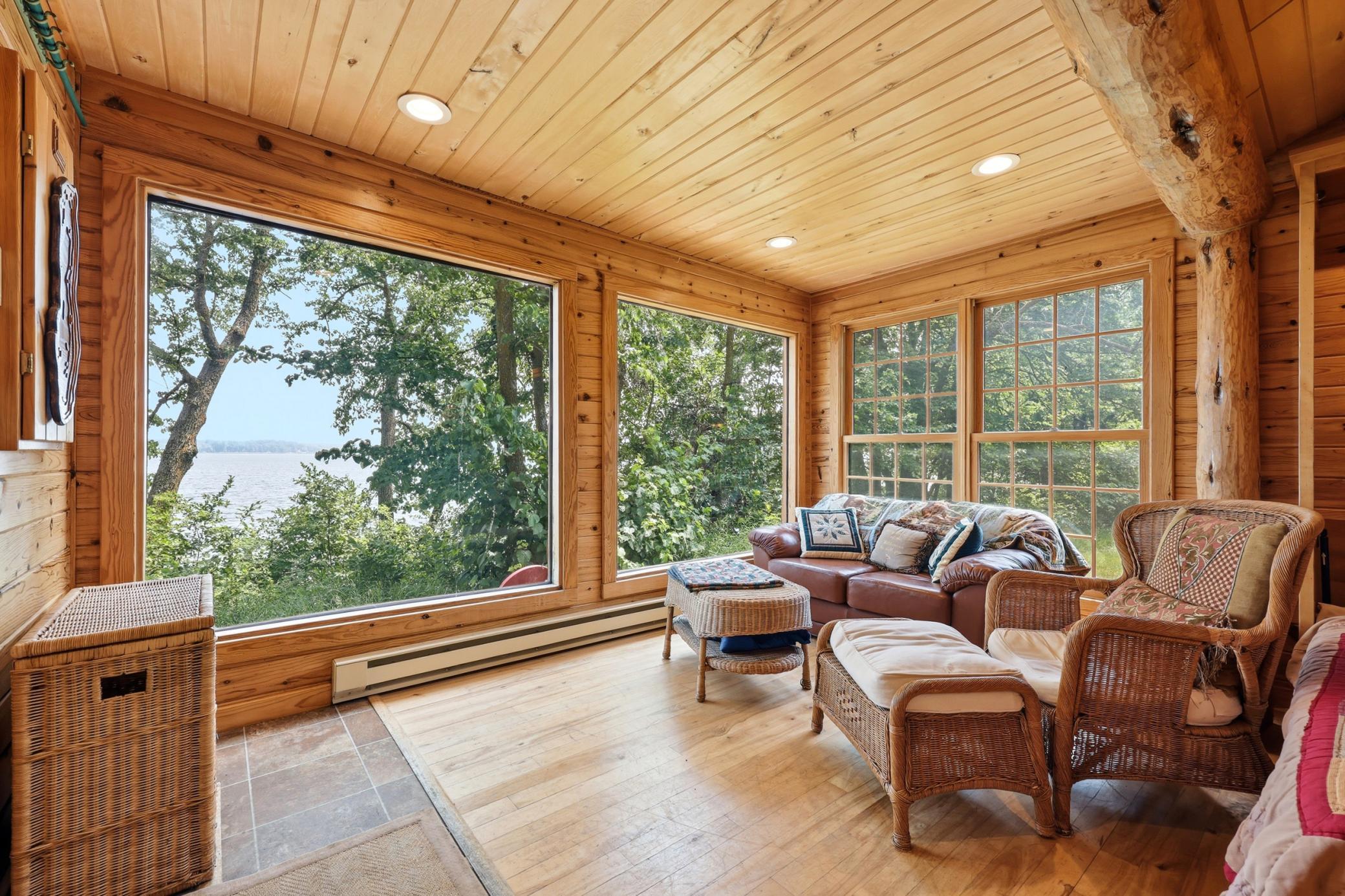 20705 W Toad Lake Drive Property Photo 24