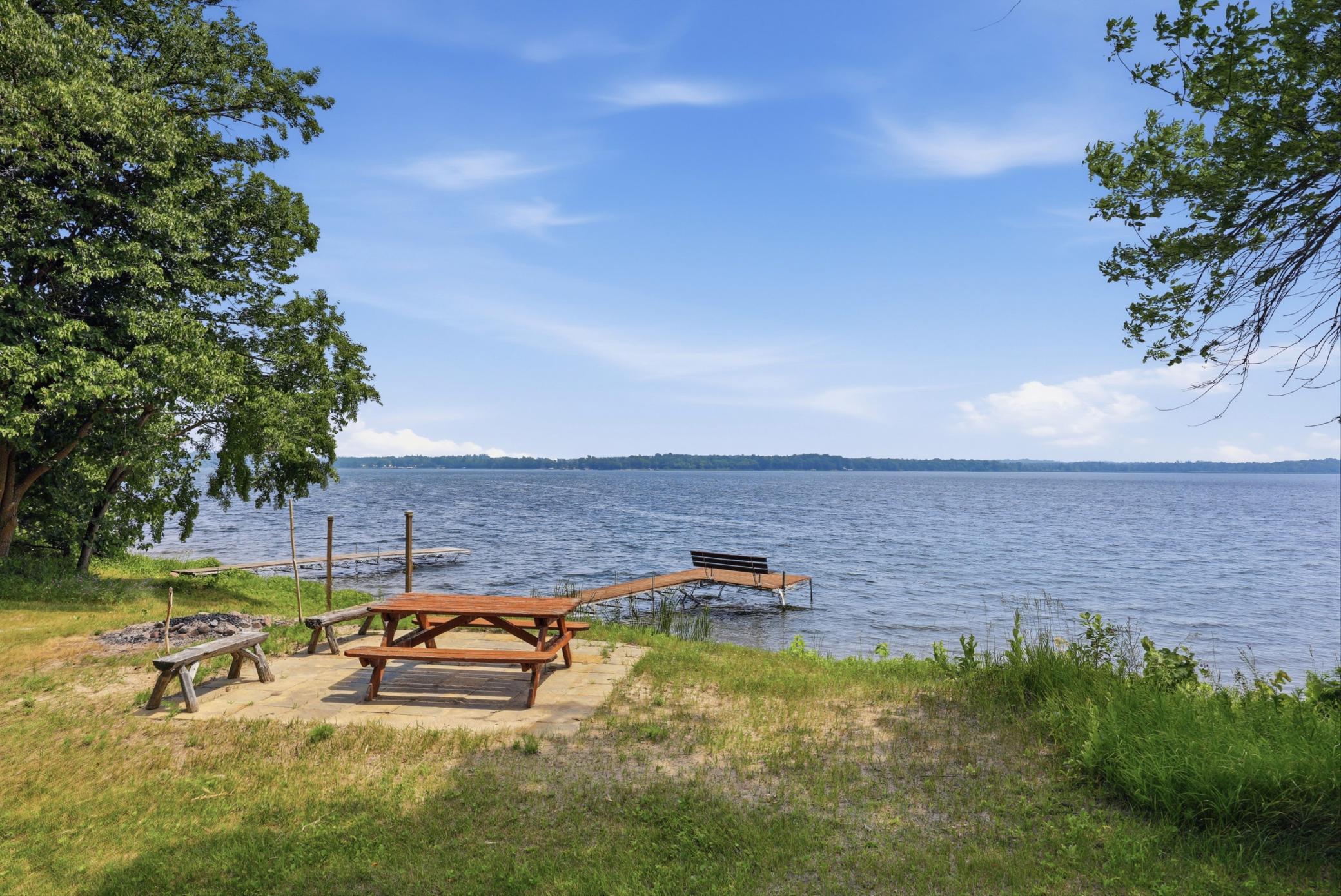 20705 W Toad Lake Drive Property Photo 35