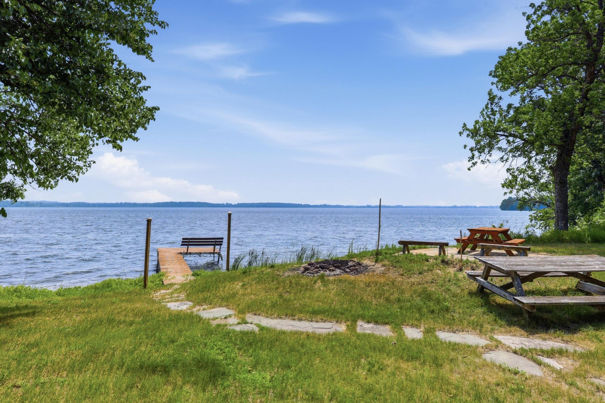 20705 W Toad Lake Drive Property Photo 36