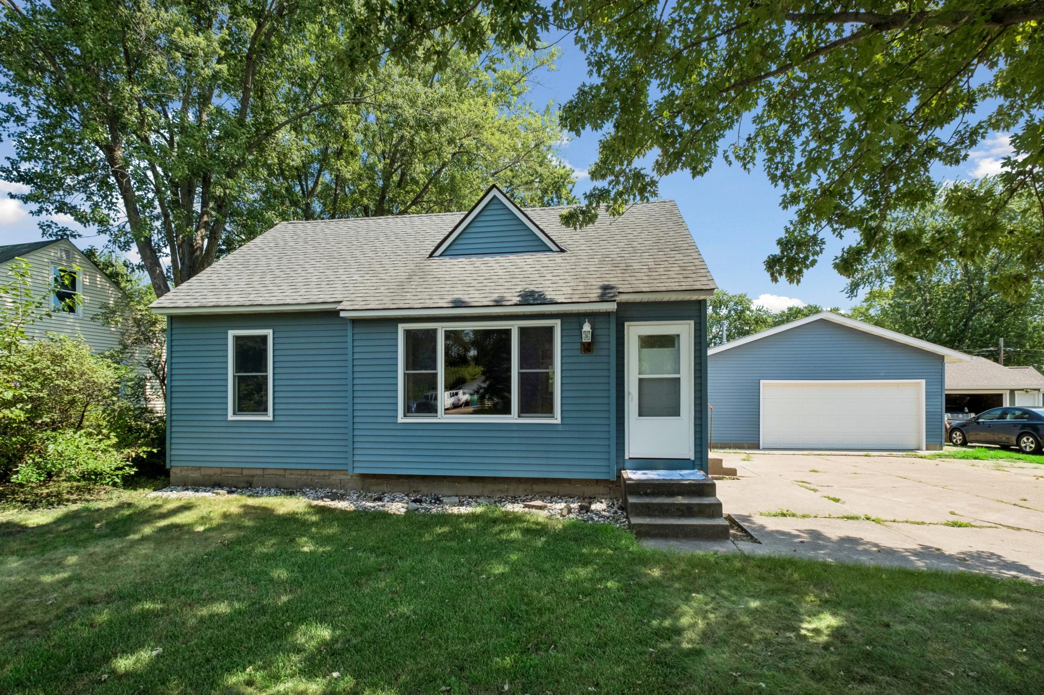 14 Pine Drive Property Photo 2