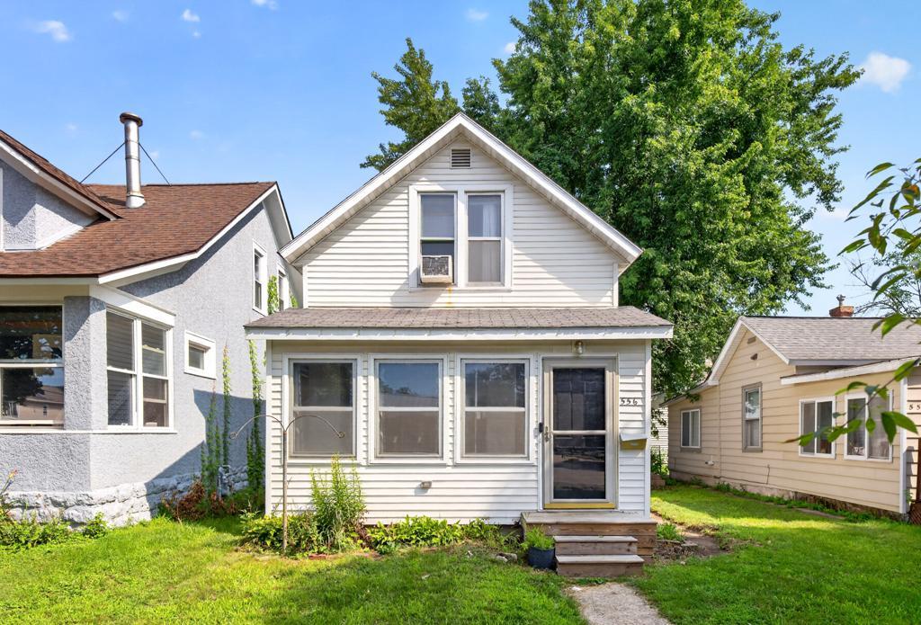 556 W 5th Street Property Photo 1