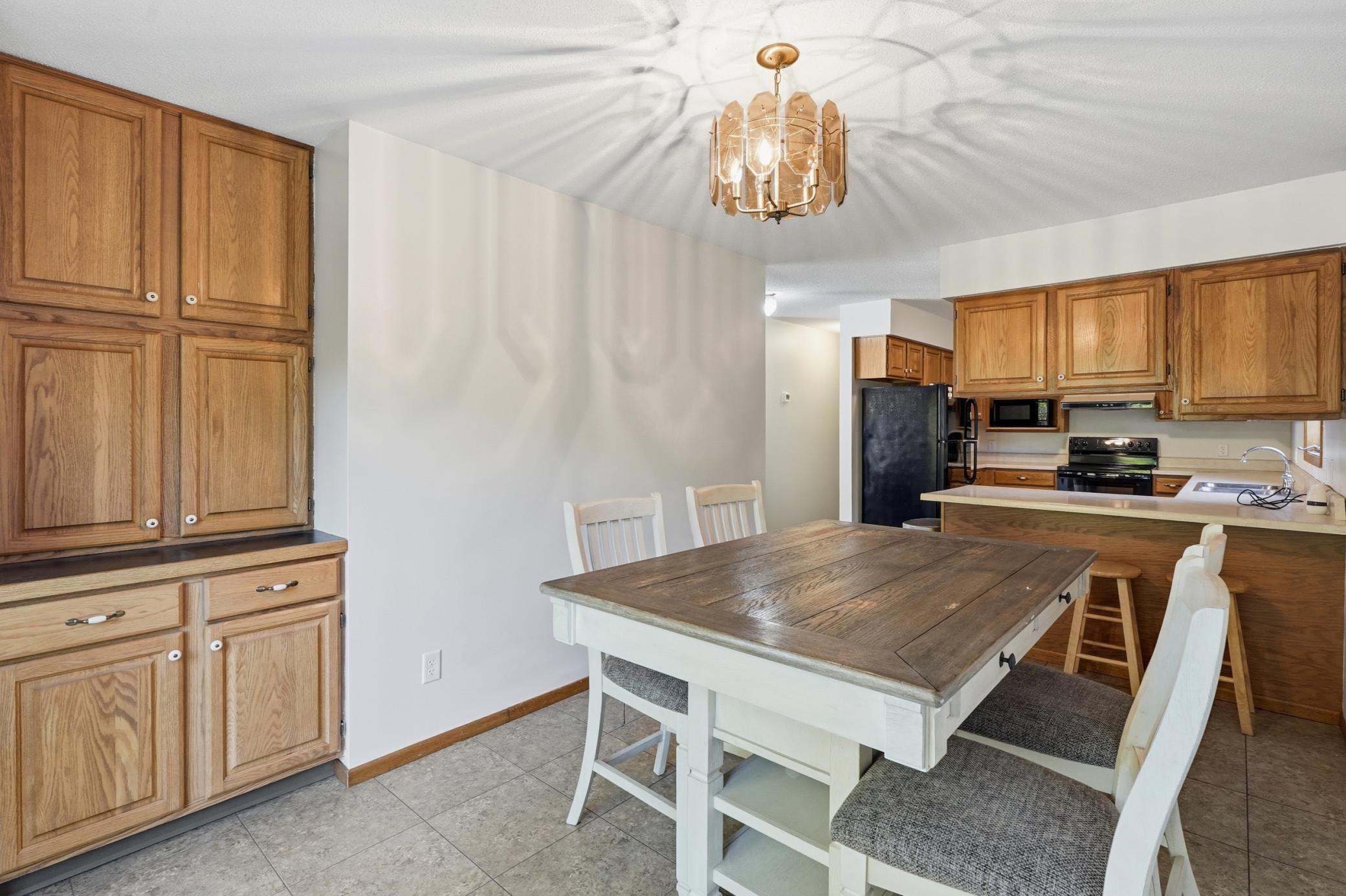 707 Washington Avenue Property Photo 10