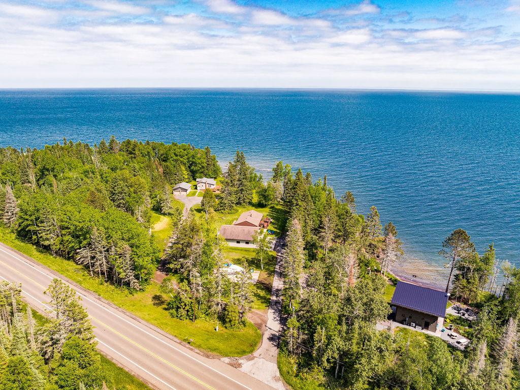 1690 Highway 61 Property Photo 7