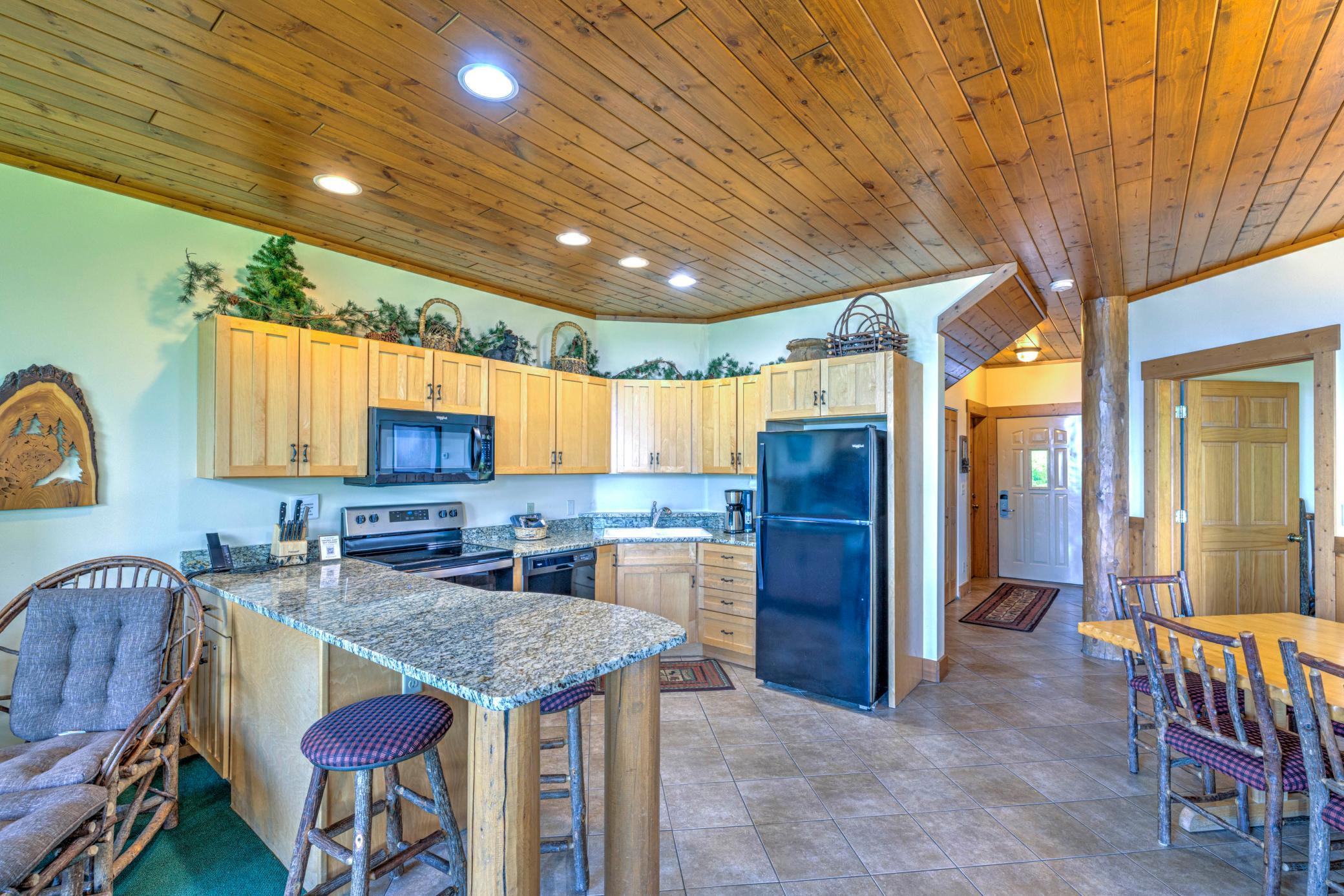 2826 Highway 61 410a Property Photo 9