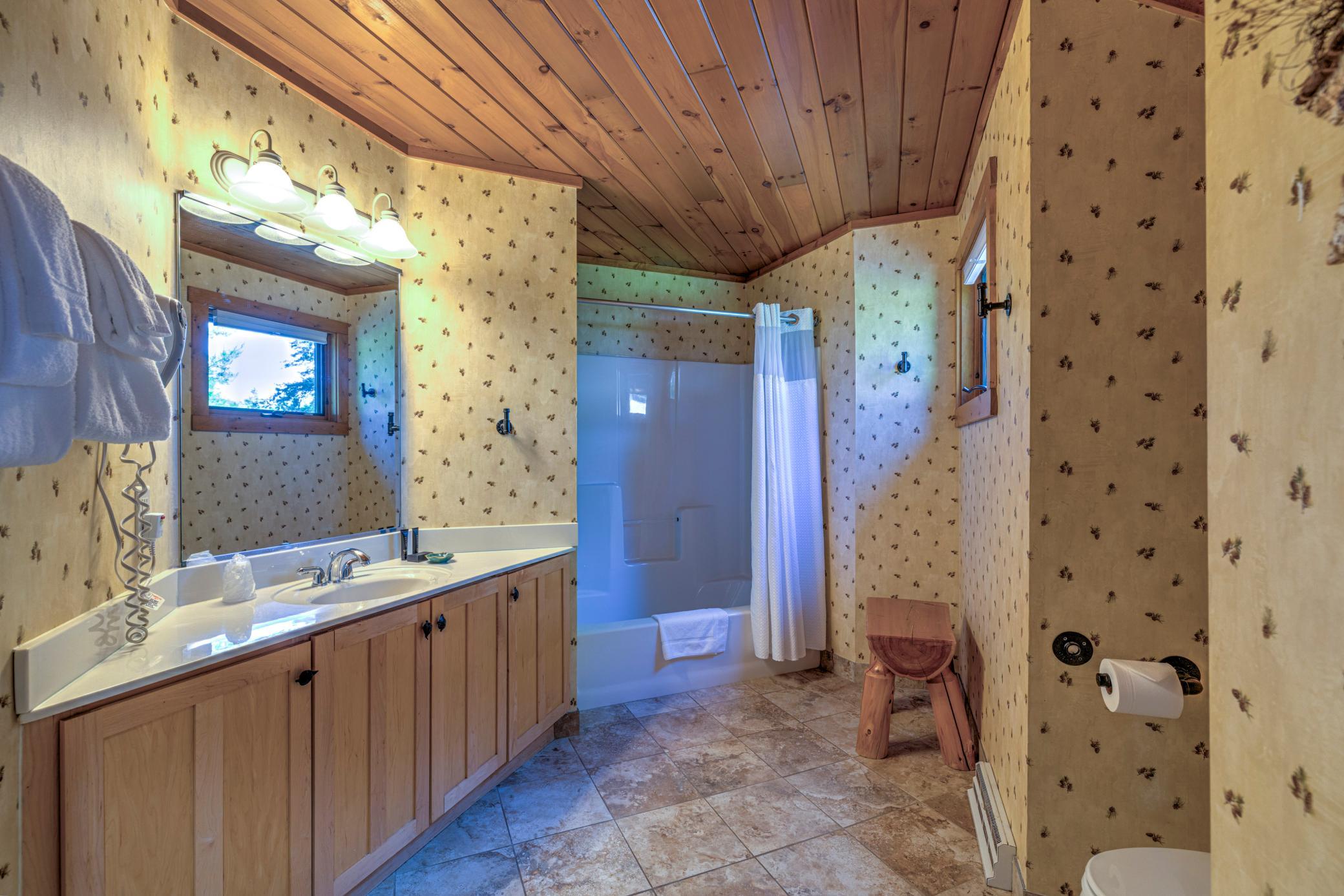 2826 Highway 61 410a Property Photo 24