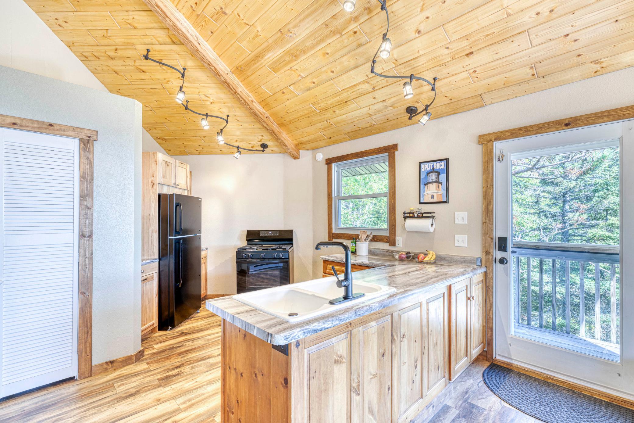 4155 Liberty Road Property Photo 5