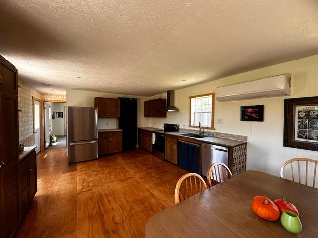 2872 110th Street Property Photo 7