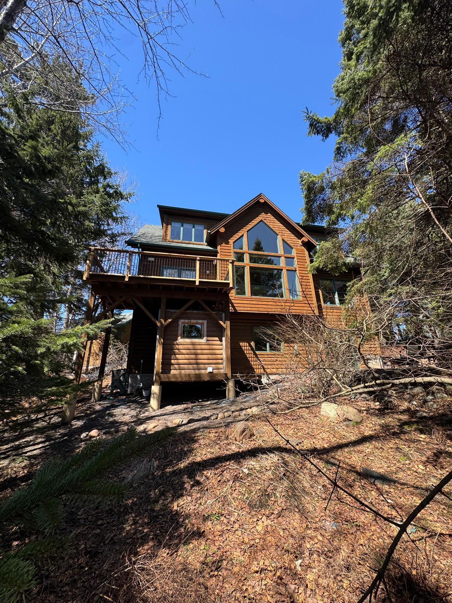 2472 Cliff View Circle Property Photo 3