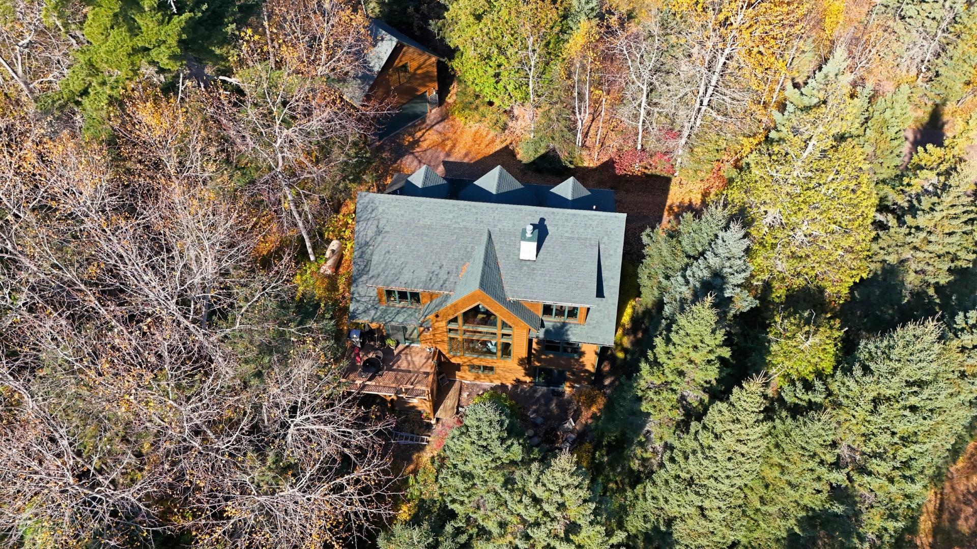 2472 Cliff View Circle Property Photo 7