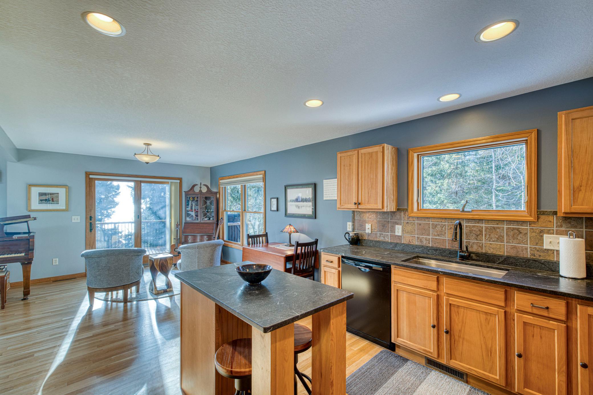2472 Cliff View Circle Property Photo 19