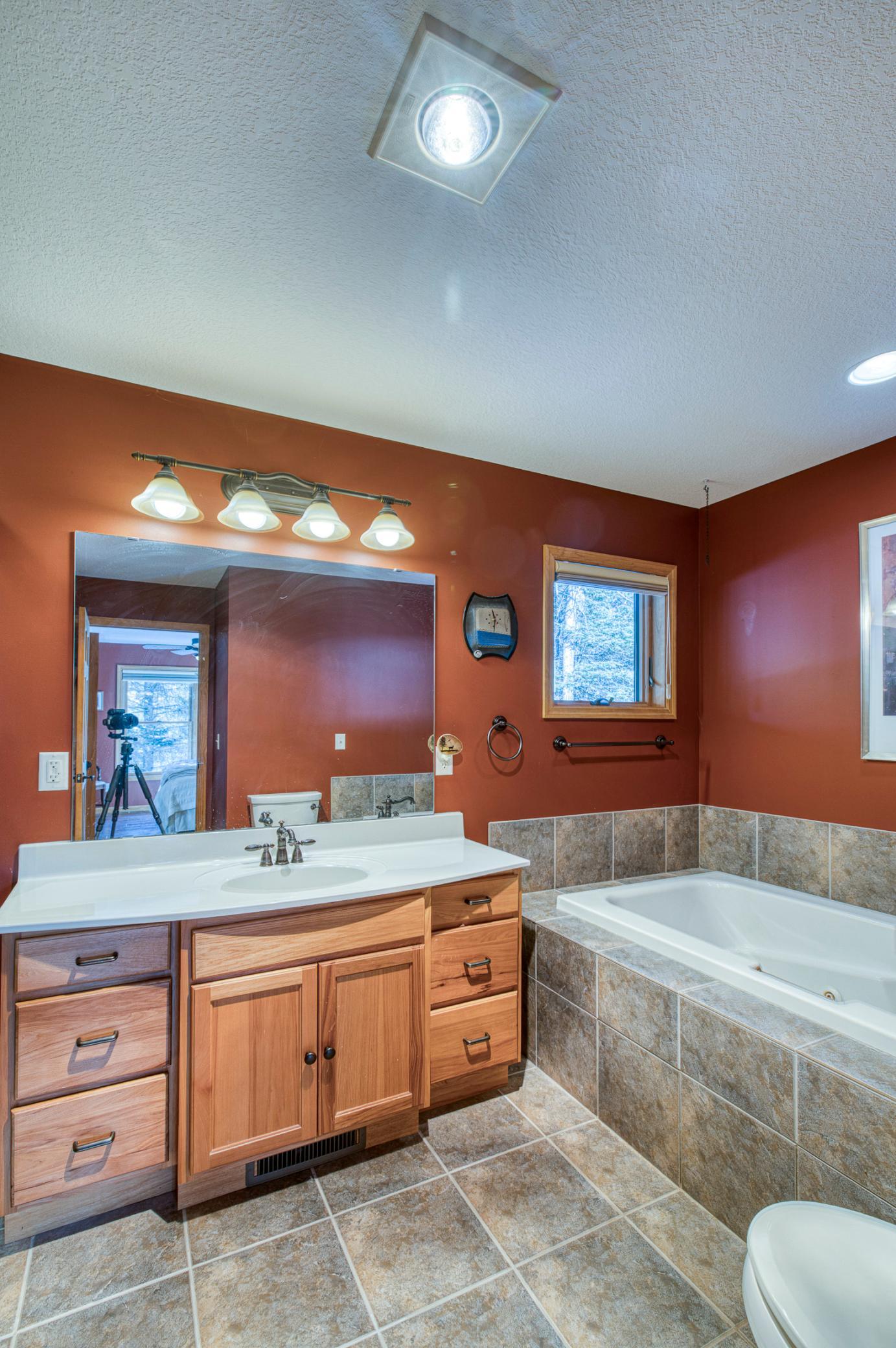 2472 Cliff View Circle Property Photo 24