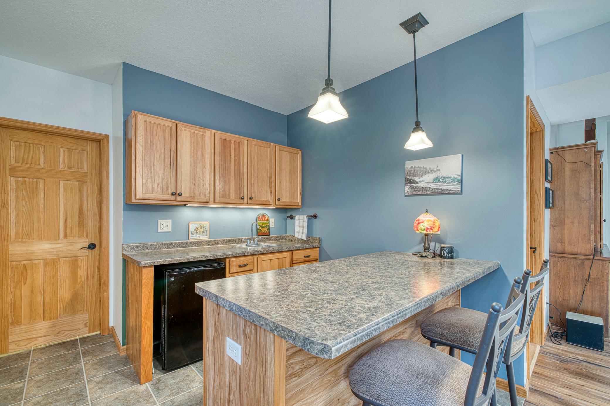 2472 Cliff View Circle Property Photo 42