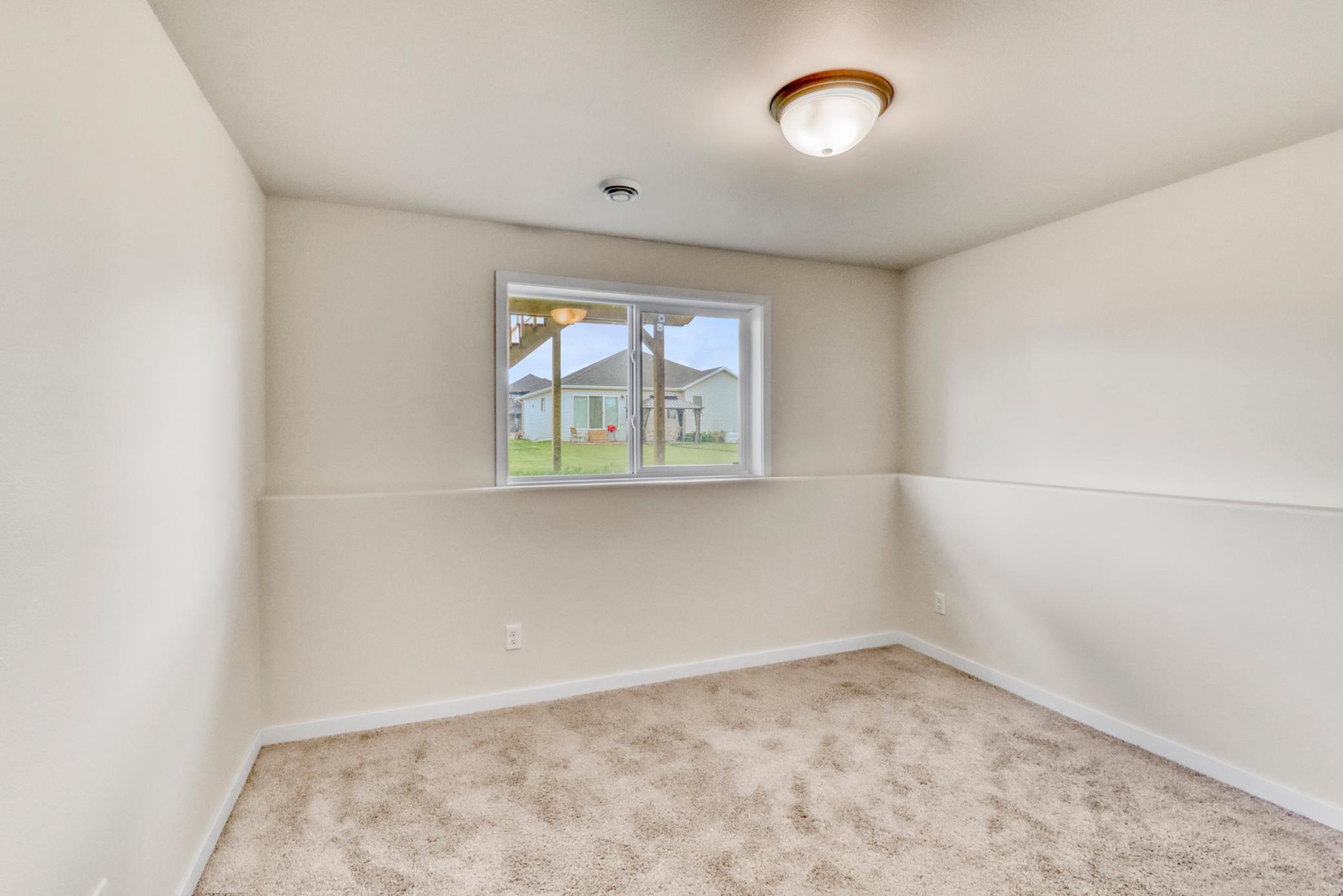 1154 60th Avenue W Property Photo 55