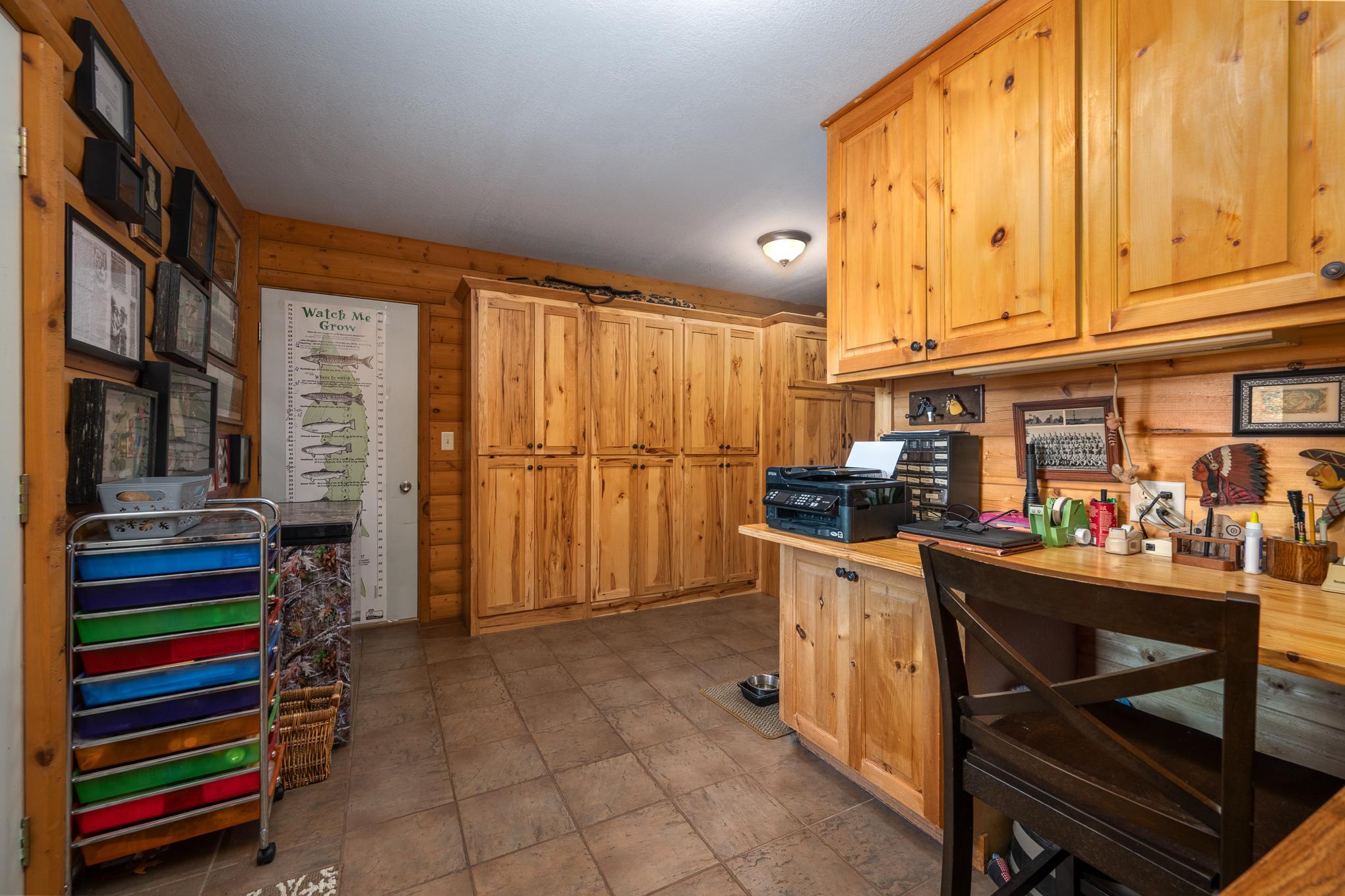 1898 60th Avenue Property Photo 23