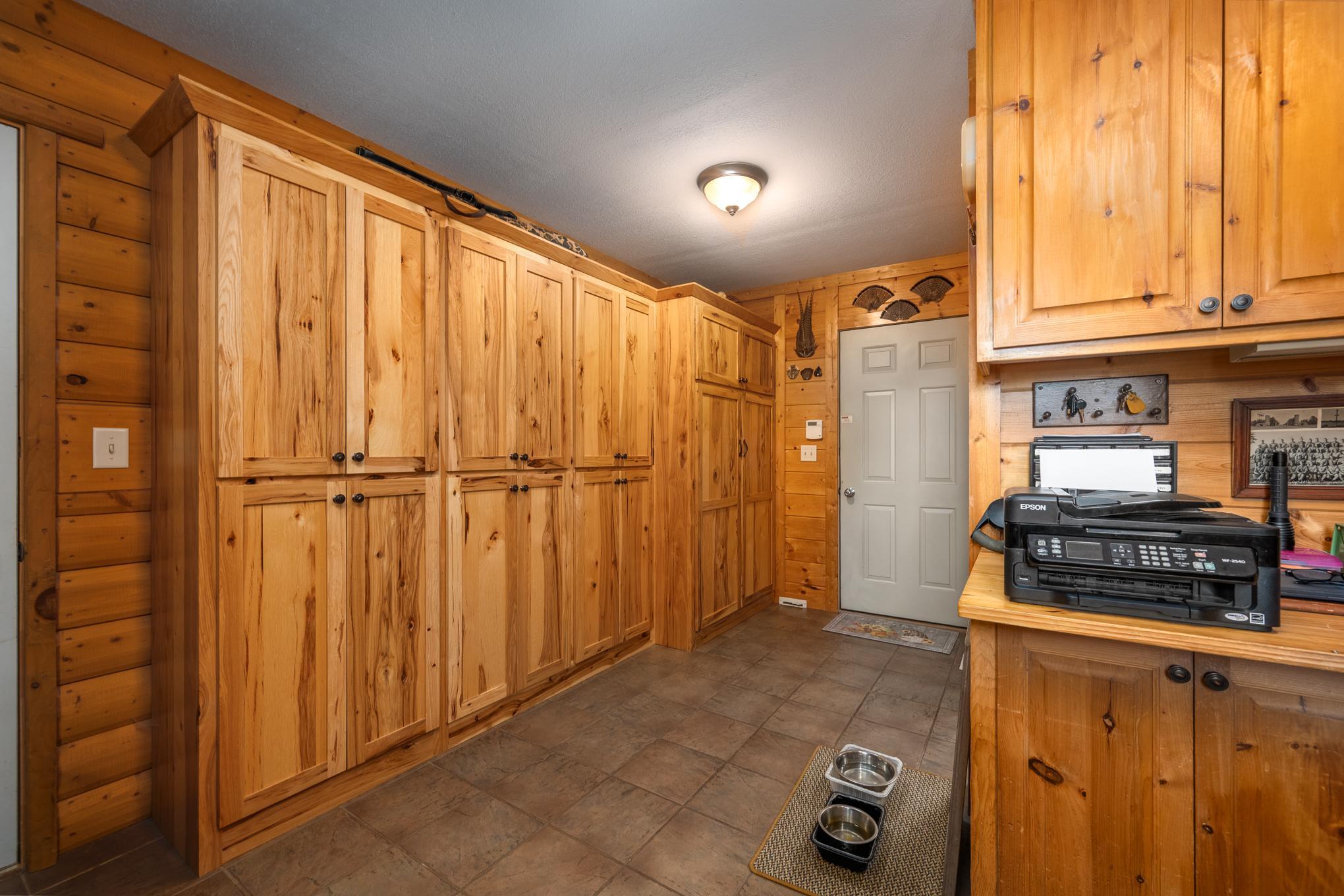 1898 60th Avenue Property Photo 24