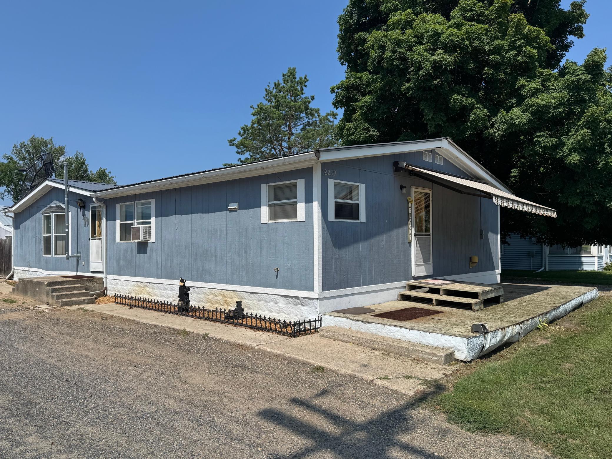 12239 4th Street Property Photo 1