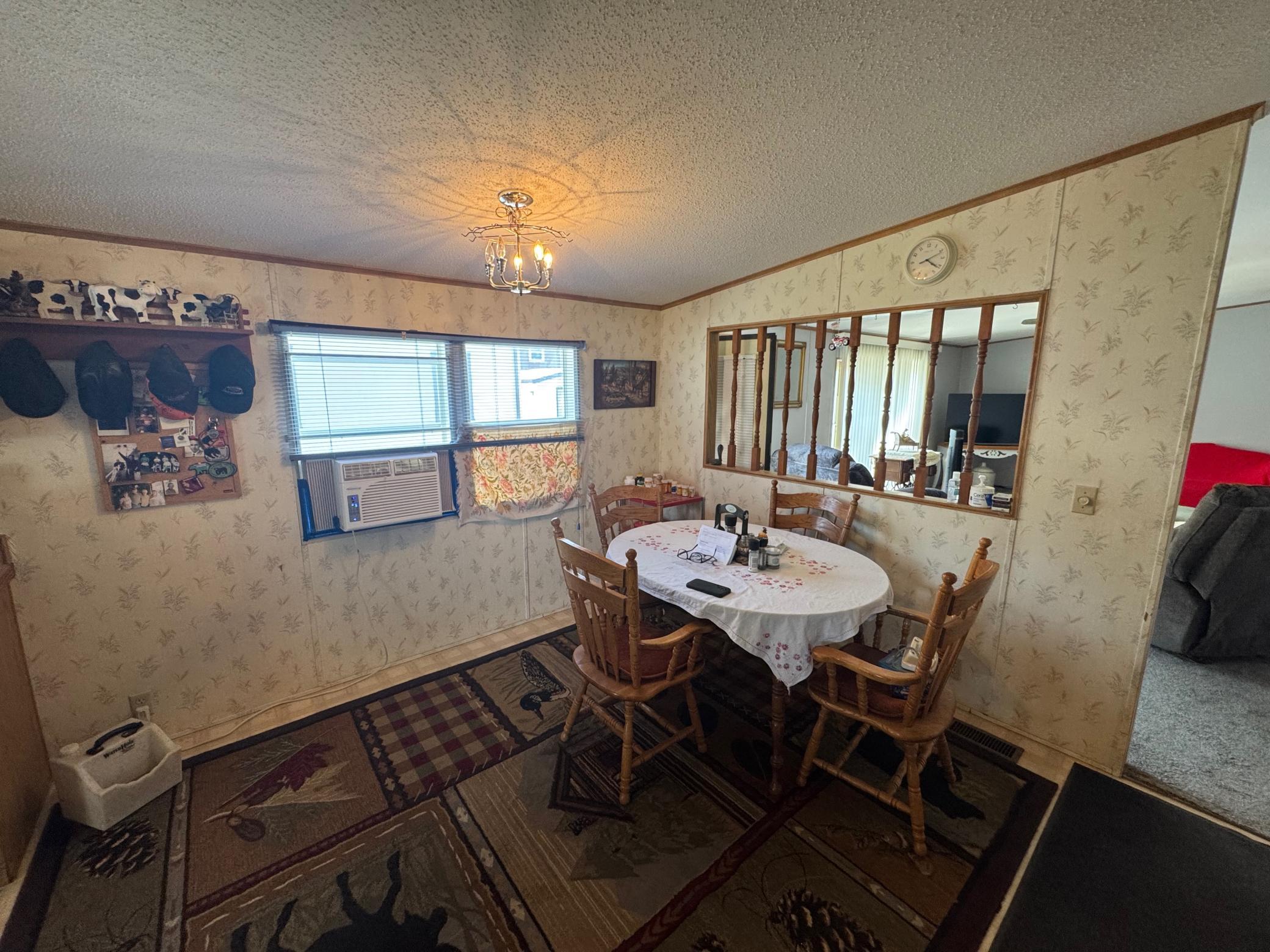 12239 4th Street Property Photo 9