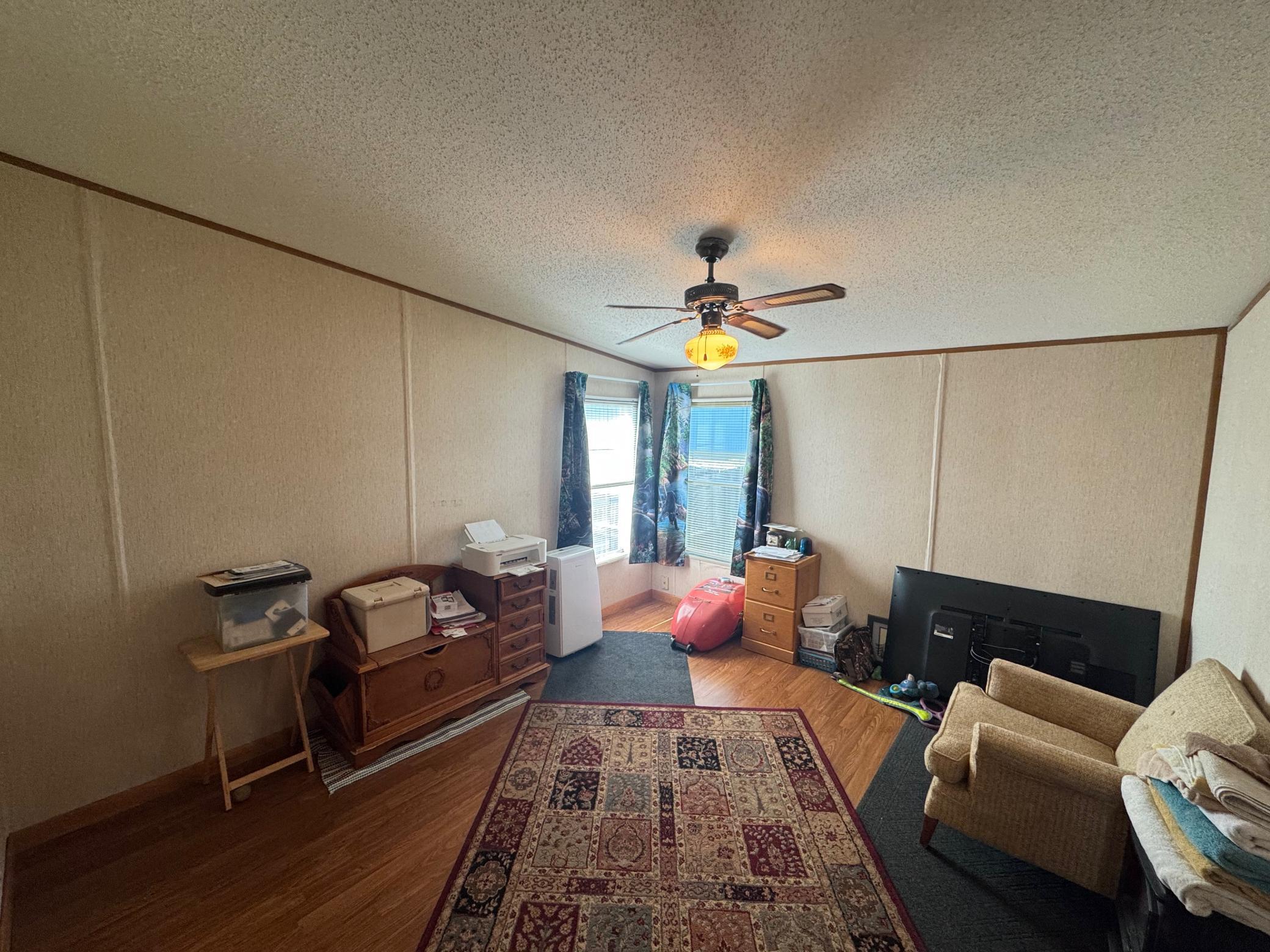 12239 4th Street Property Photo 10
