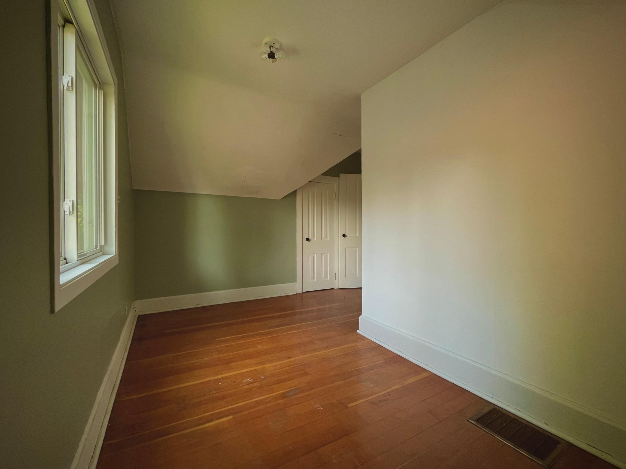918 Jefferson Avenue Property Photo 18