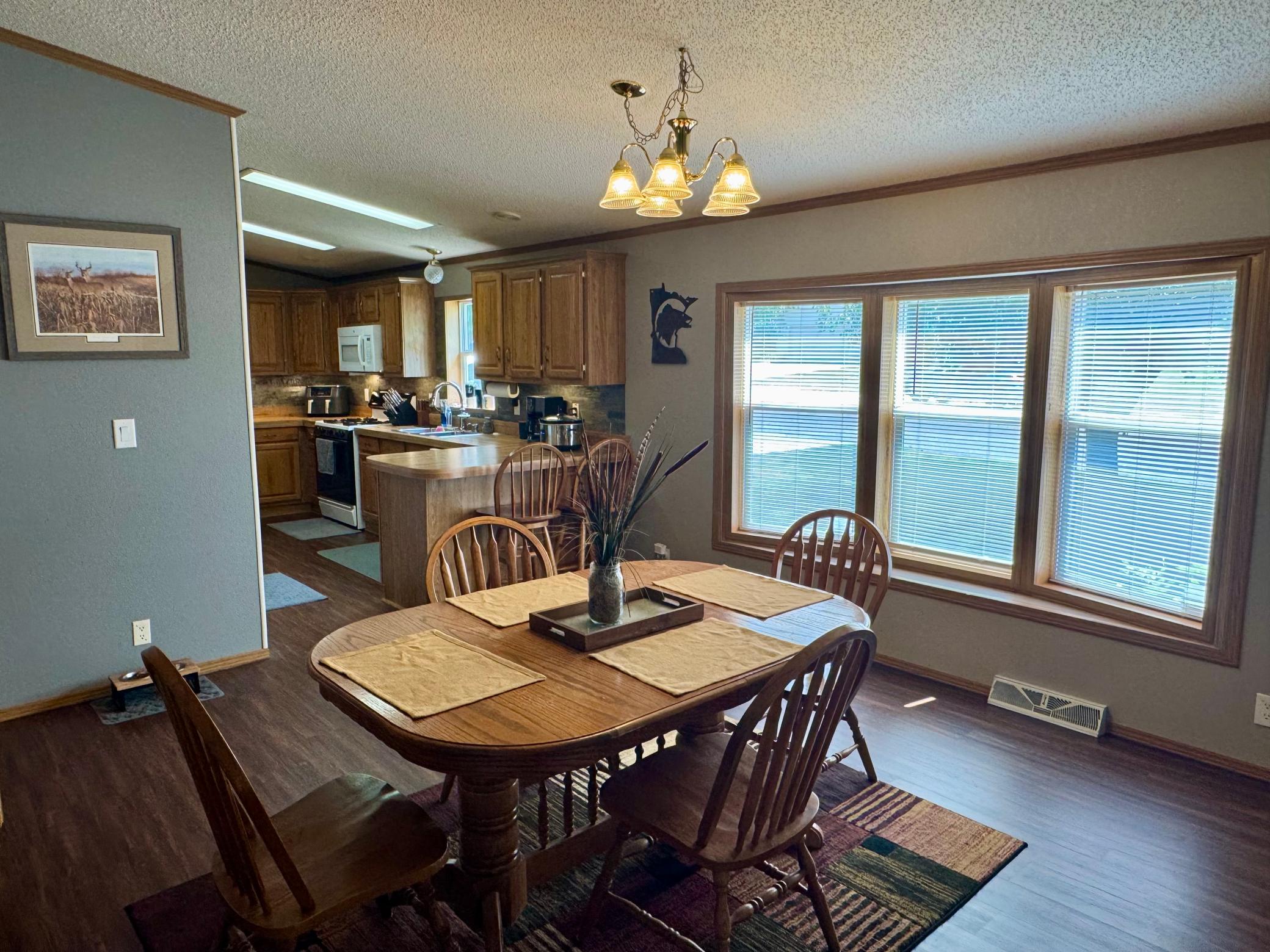 1206 Viking Drive Property Photo 9