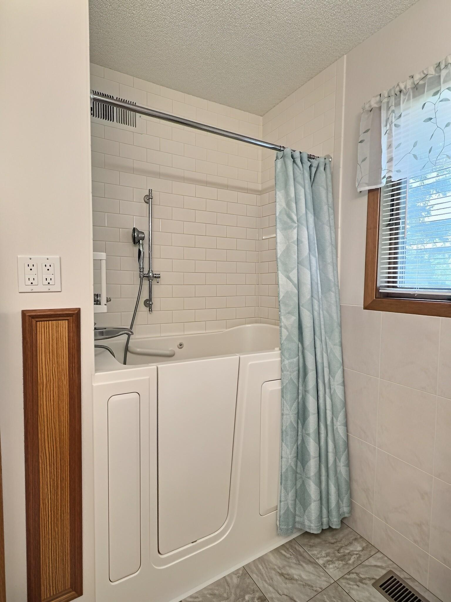 10 George Street E Property Photo 10