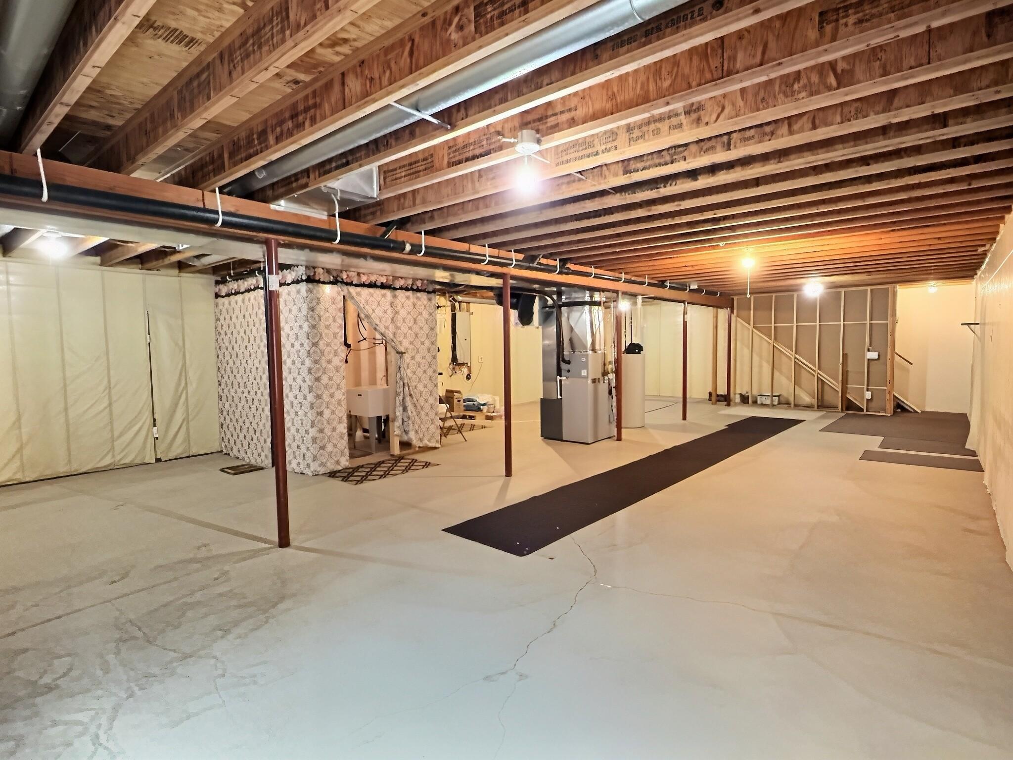 10 George Street E Property Photo 17