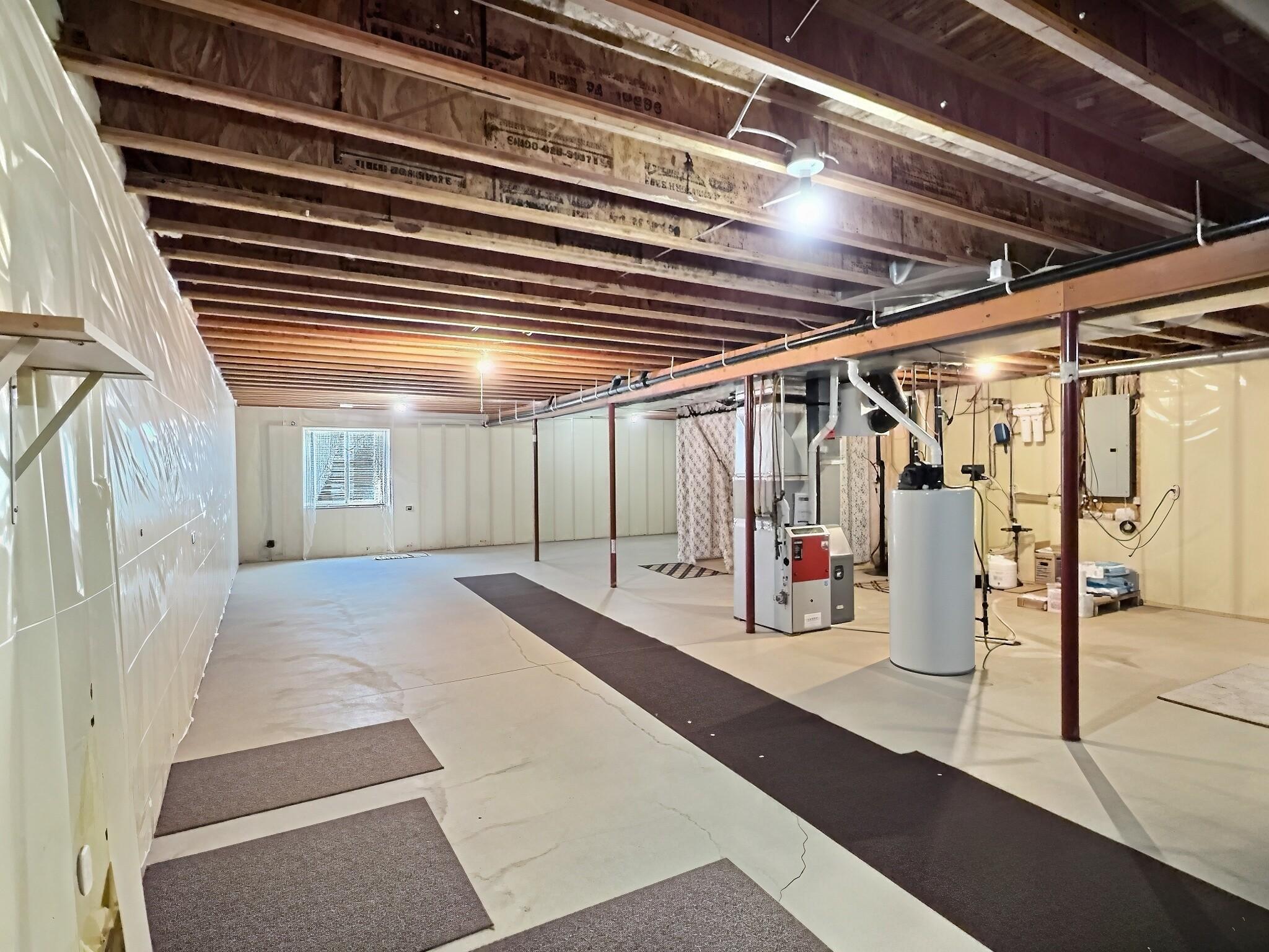 10 George Street E Property Photo 18